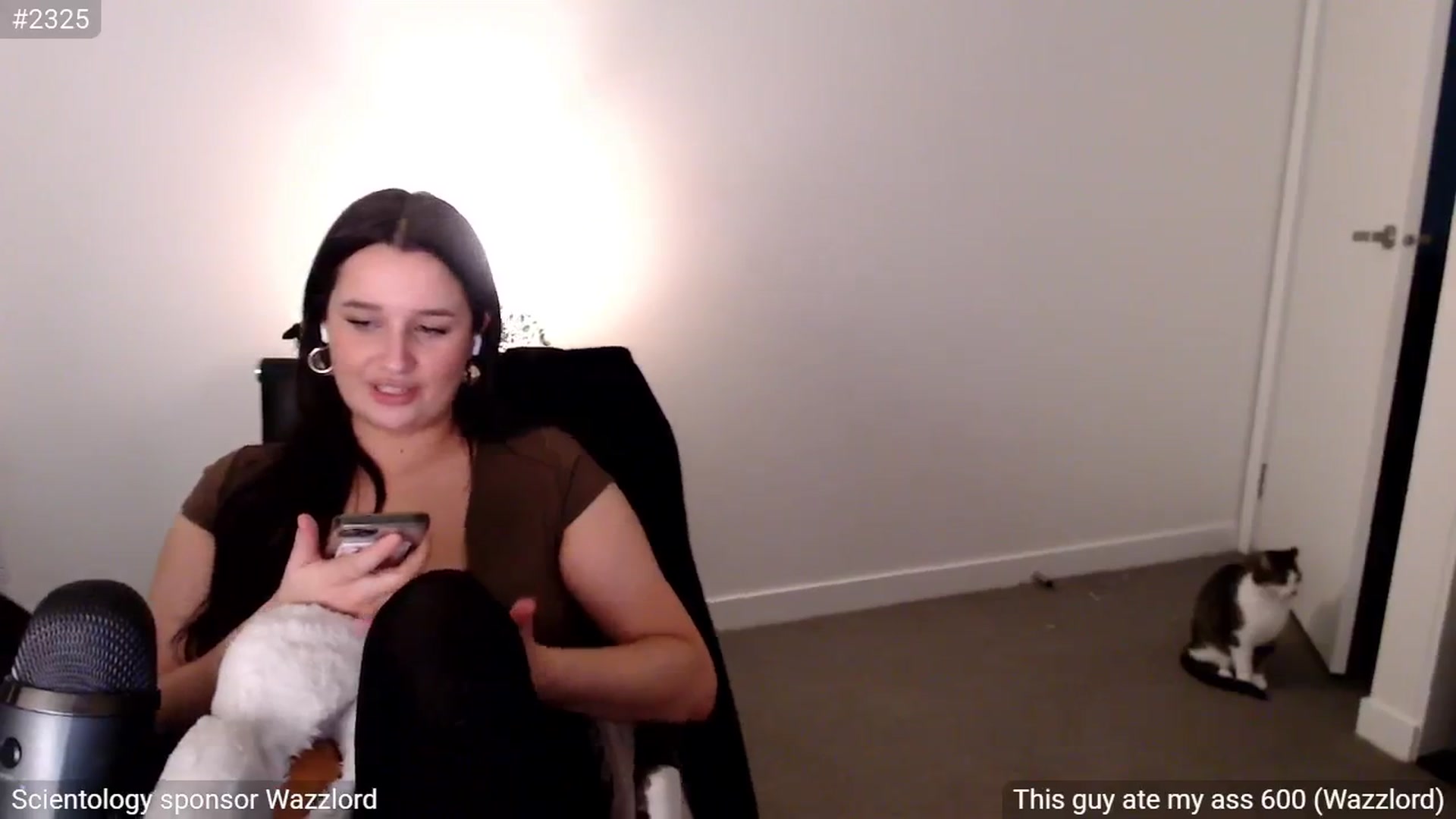 Gallery image thumbnail from StonksRoom's myfreecams stream on, 09/26/2025, 19:02 image 17 of 20