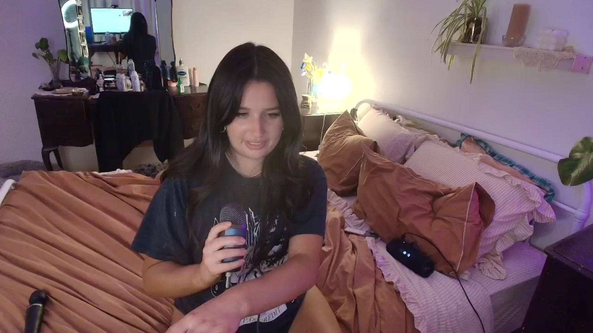 Gallery image thumbnail from StonksRoom's myfreecams stream on, 12/28/2025, 15:20 image 1 of 20