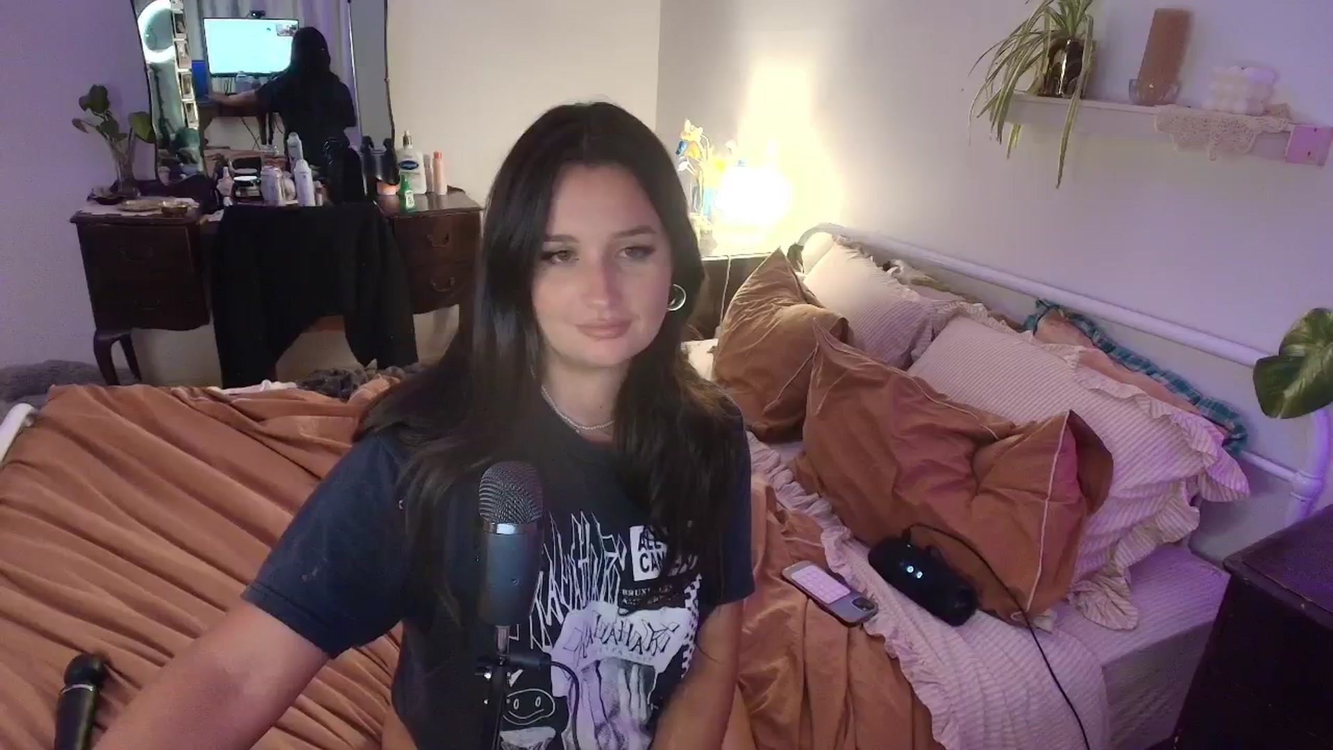 Gallery image thumbnail from StonksRoom's myfreecams stream on, 12/28/2025, 15:20 image 3 of 20