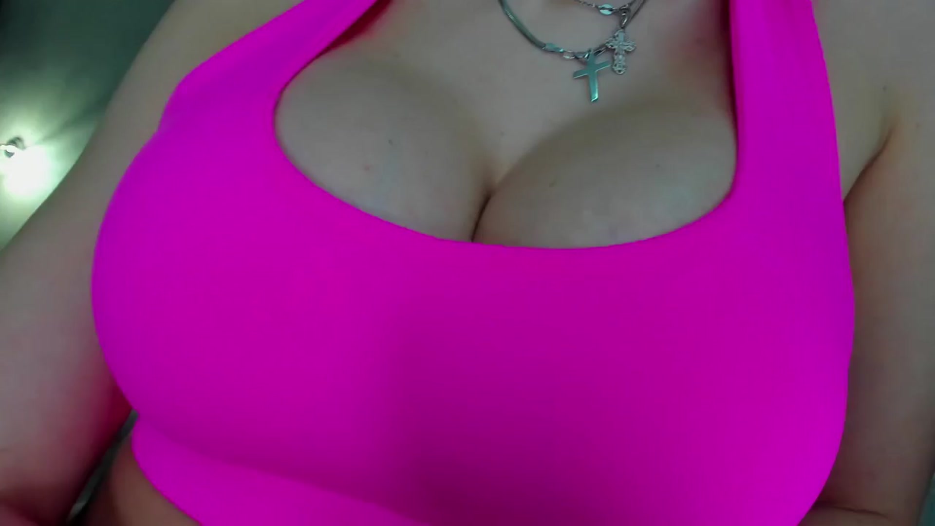 Gallery image thumbnail from StormK's myfreecams stream on, 04/11/2024, 23:06 image 16 of 20