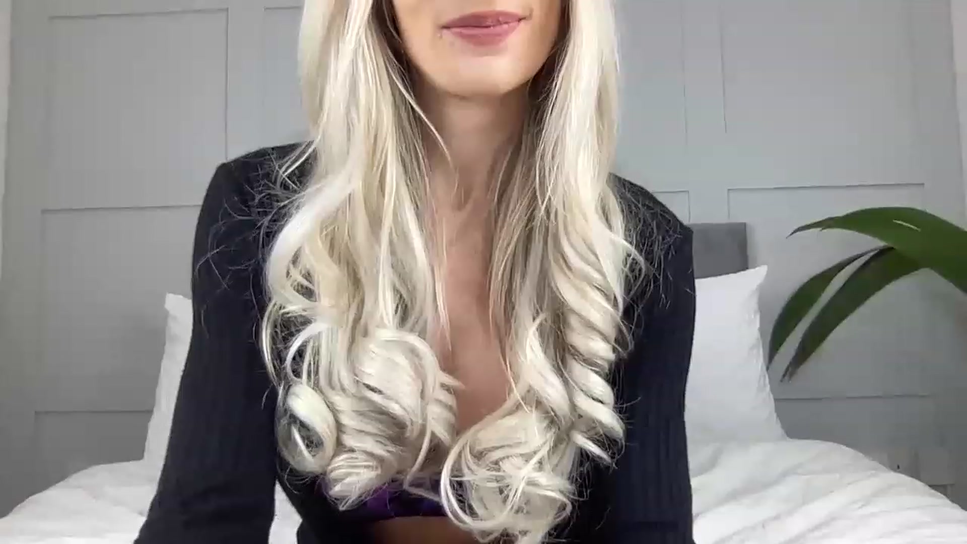 Gallery image thumbnail from Stormi_Mack_x's myfreecams stream on, 01/17/2023, 09:51 image 16 of 20