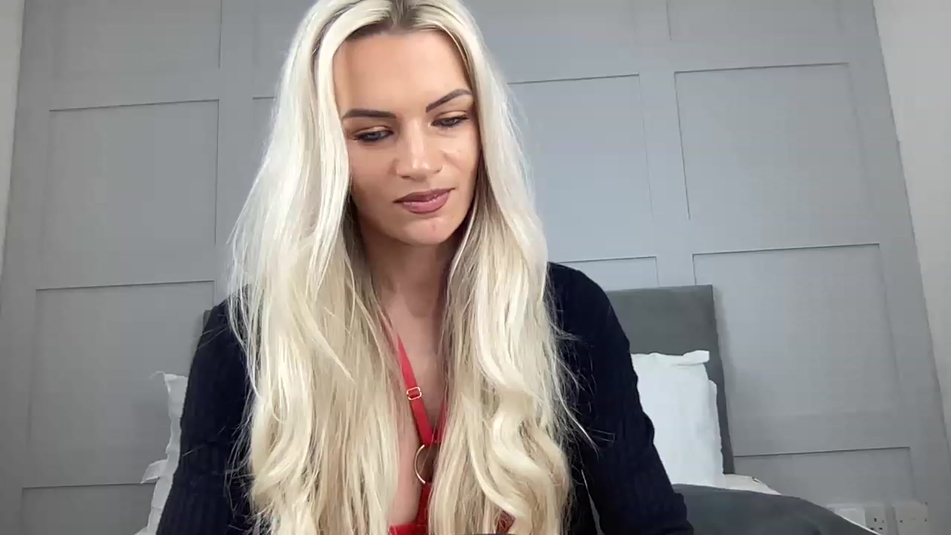 Gallery image thumbnail from Stormi_Mack_x's myfreecams stream on, 04/02/2023, 08:57 image 12 of 20