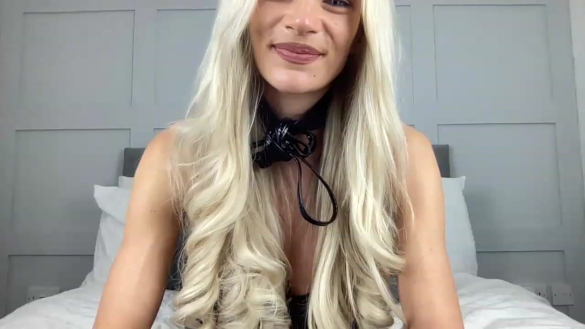 Gallery image thumbnail from Stormi_Mack_x's myfreecams stream on, 04/09/2023, 08:57 image 11 of 20