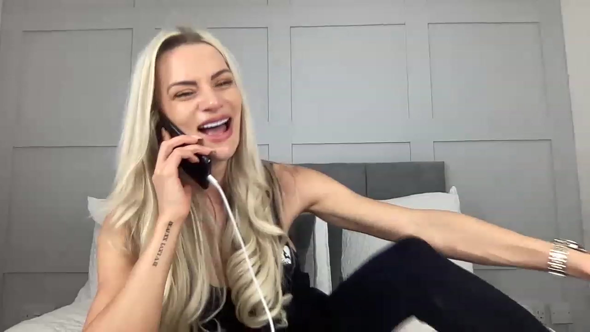 Gallery image thumbnail from Stormi_Mack_x's myfreecams stream on, 04/15/2023, 18:38 image 18 of 20