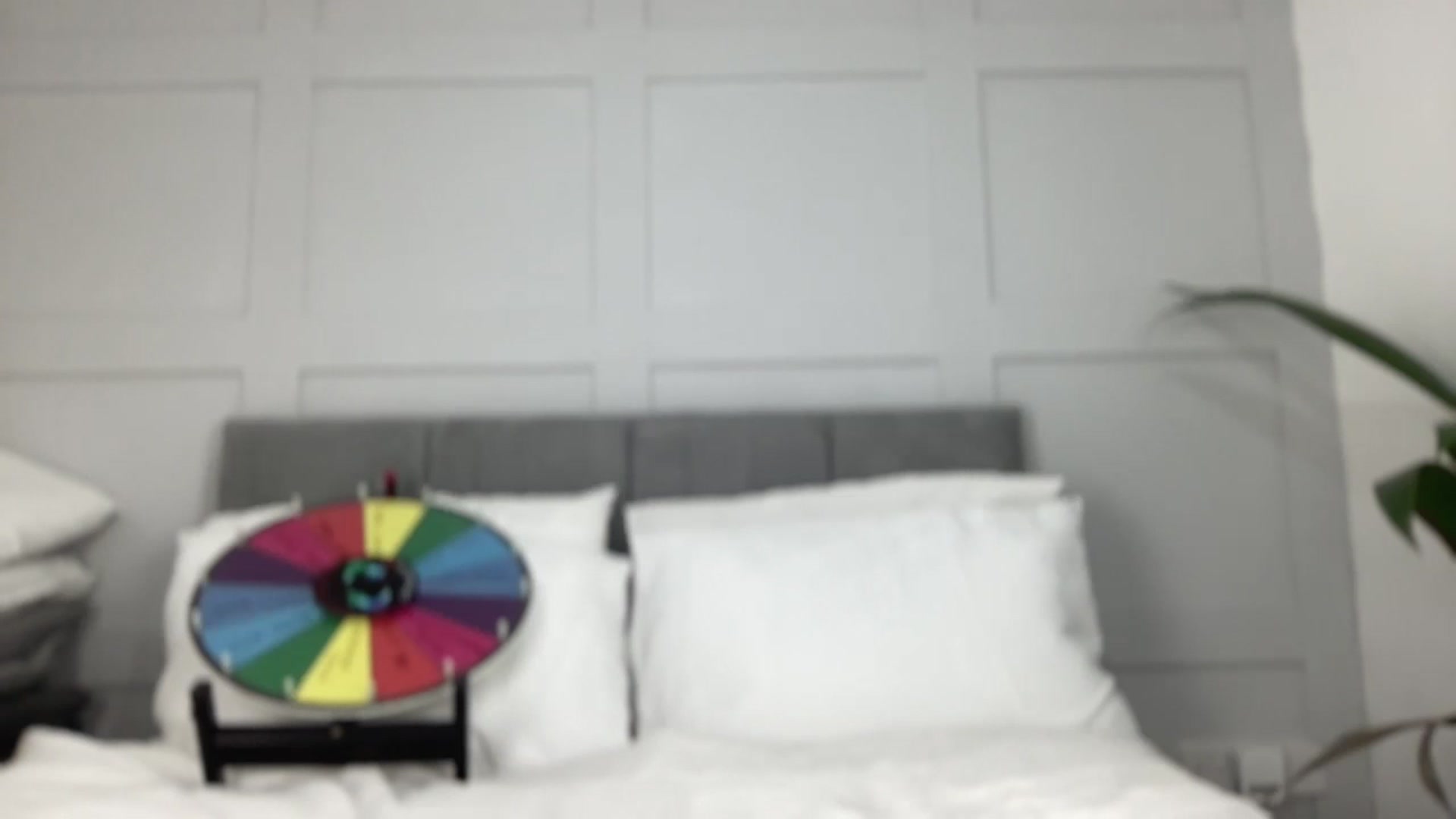 Gallery image thumbnail from Stormi_Mack_x's myfreecams stream on, 04/20/2024, 08:10 image 5 of 20