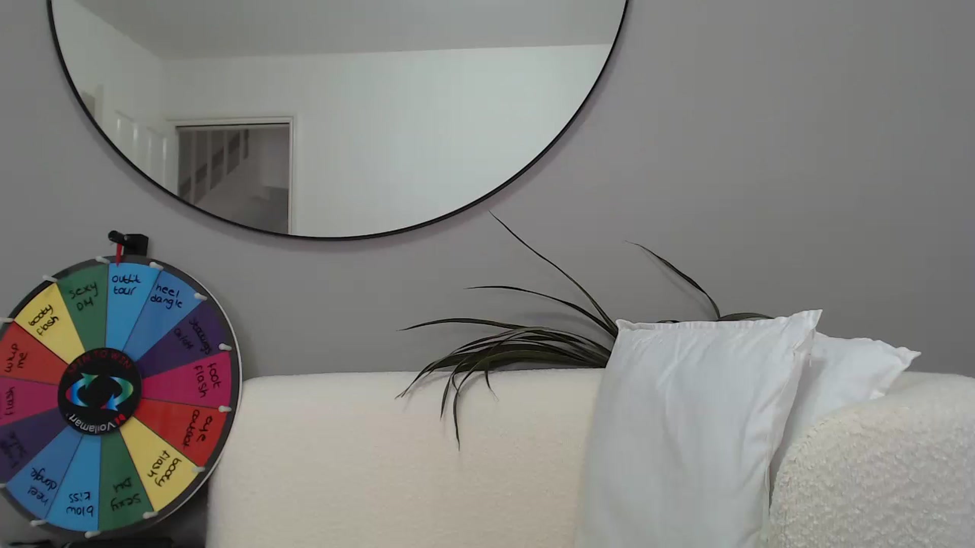 Gallery image thumbnail from Stormi_Mack_x's myfreecams stream on, 06/14/2024, 16:59 image 12 of 20