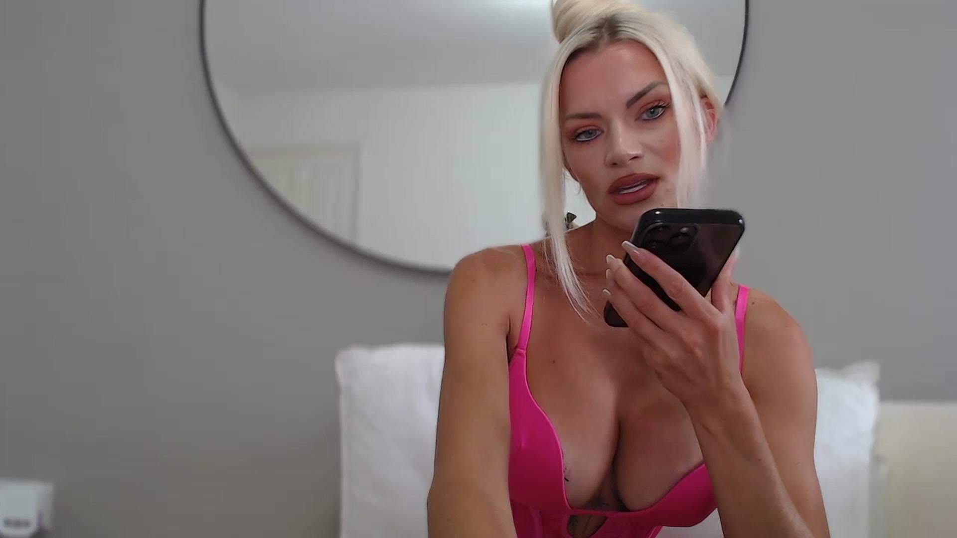 Gallery image thumbnail from Stormi_Mack_x's myfreecams stream on, 07/09/2024, 09:28 image 15 of 20