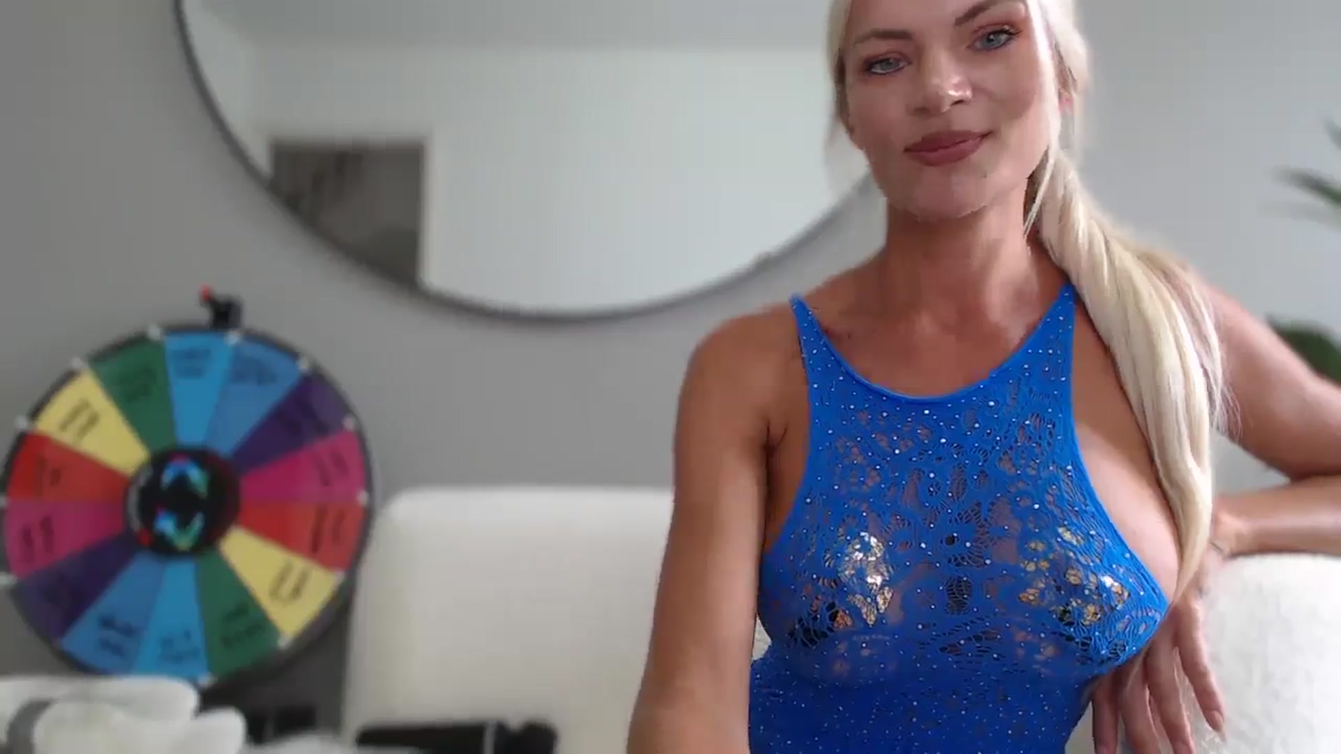 Gallery image thumbnail from Stormi_Mack_x's myfreecams stream on, 07/24/2024, 14:34 image 4 of 20