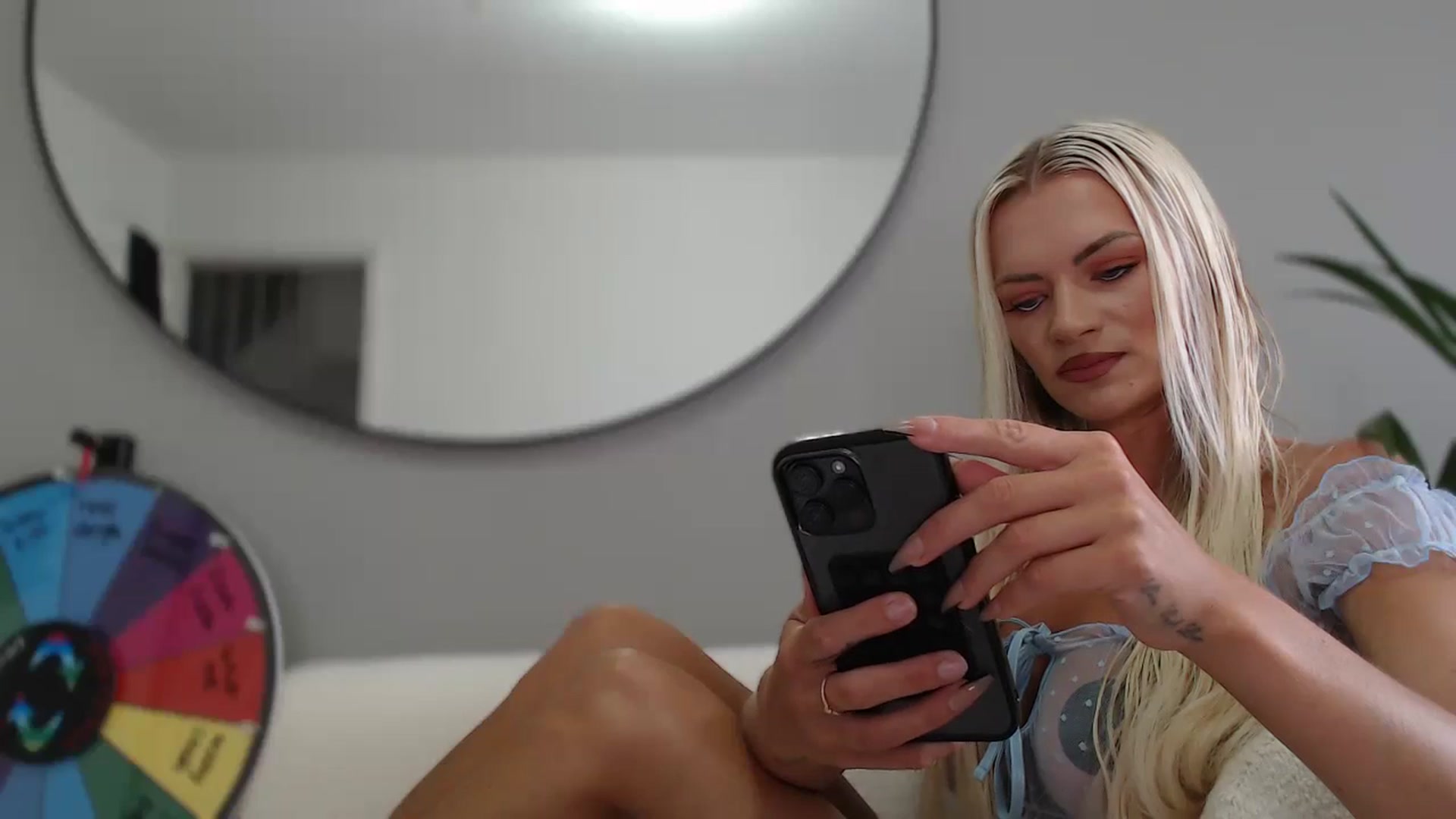 Gallery image thumbnail from Stormi_Mack_x's myfreecams stream on, 08/03/2024, 08:02 image 8 of 20