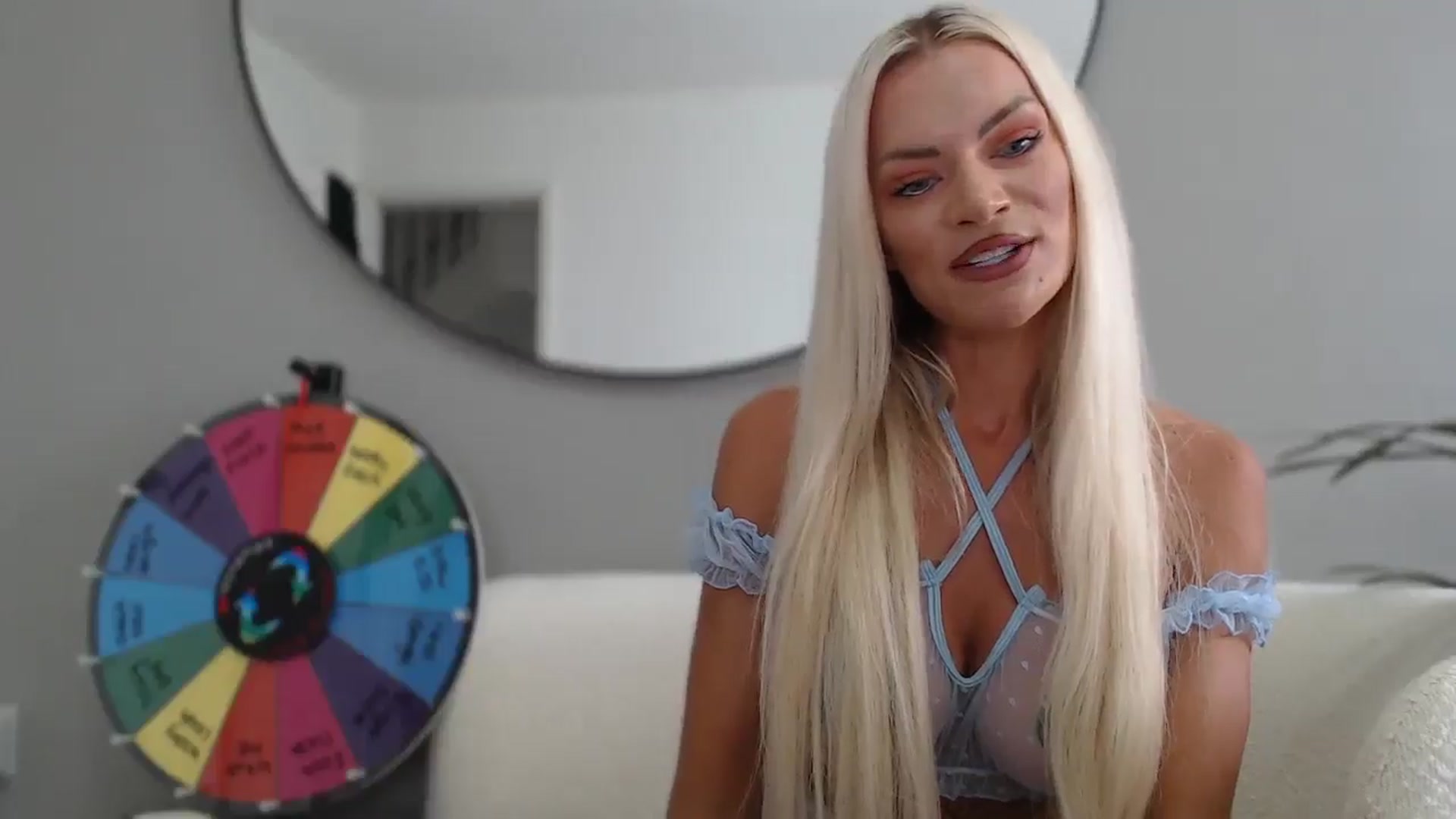 Gallery image thumbnail from Stormi_Mack_x's myfreecams stream on, 08/03/2024, 09:44 image 11 of 20