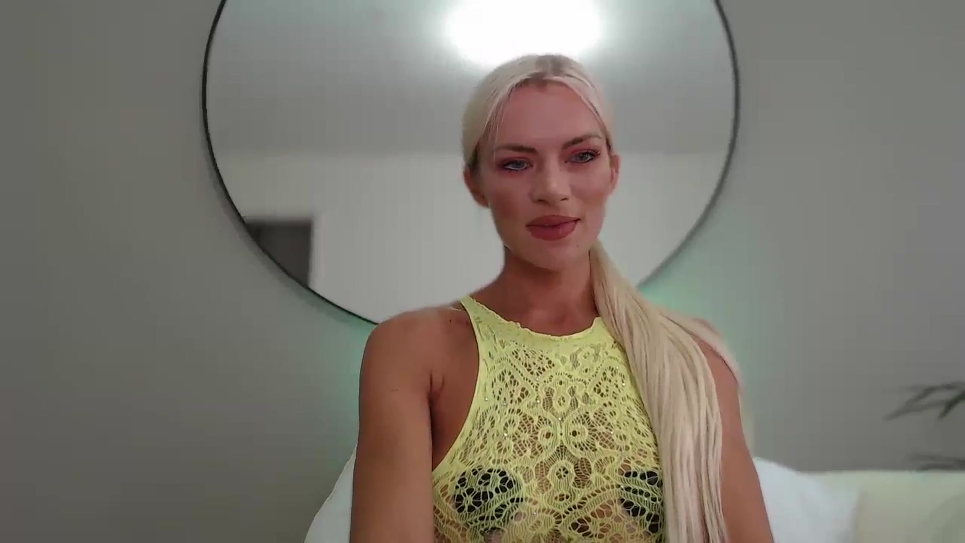 Gallery image thumbnail from Stormi_Mack_x's myfreecams stream on, 08/07/2024, 15:13 image 2 of 20