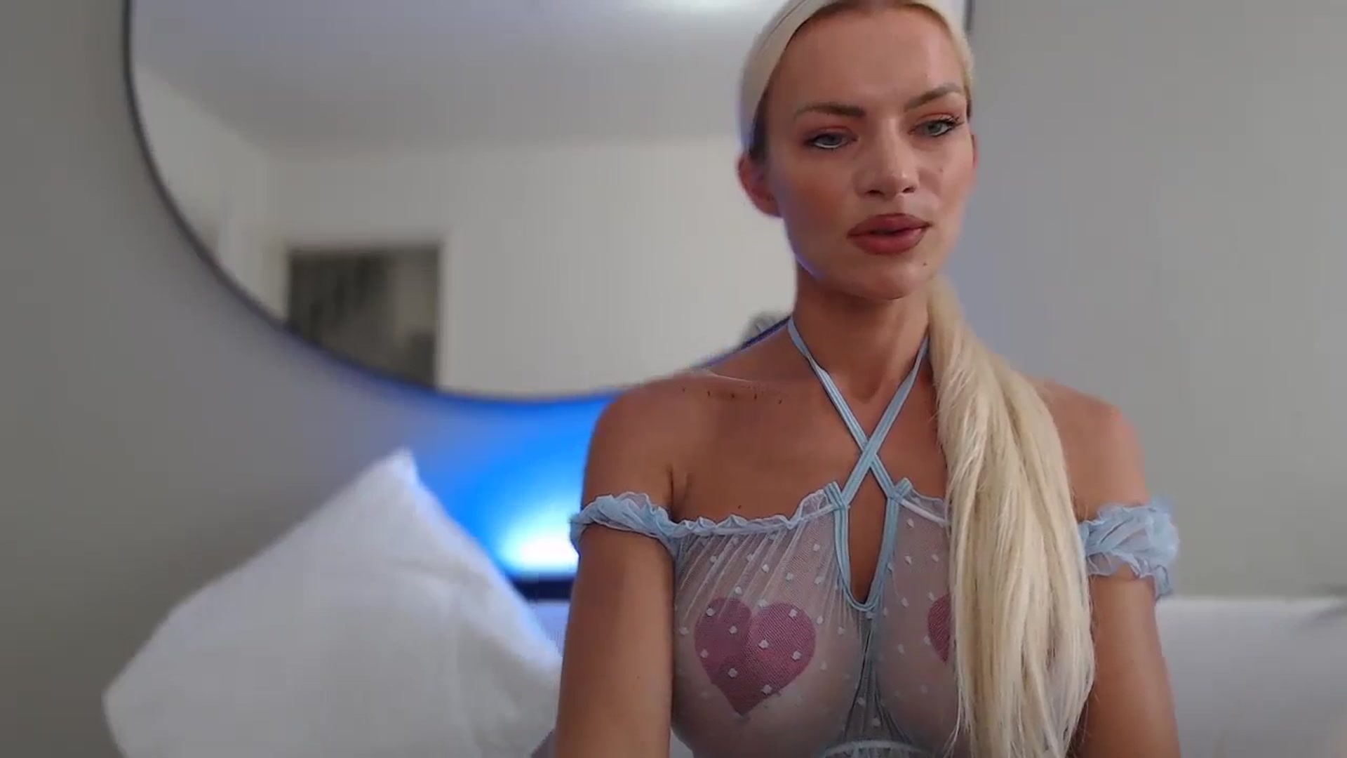 Gallery image thumbnail from Stormi_Mack_x's myfreecams stream on, 08/16/2024, 14:30 image 15 of 20