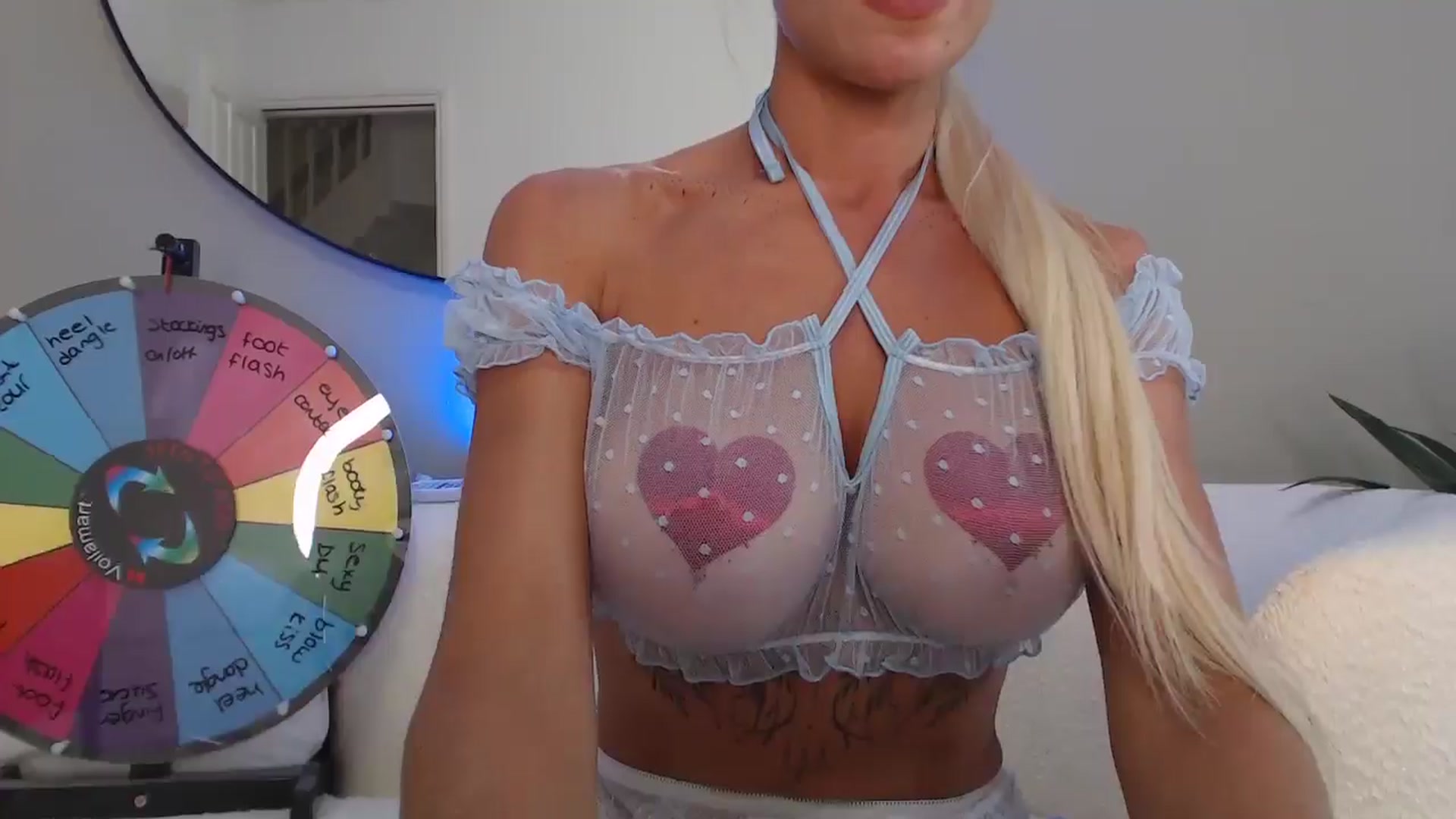 Gallery image thumbnail from Stormi_Mack_x's myfreecams stream on, 08/16/2024, 18:19 image 18 of 20