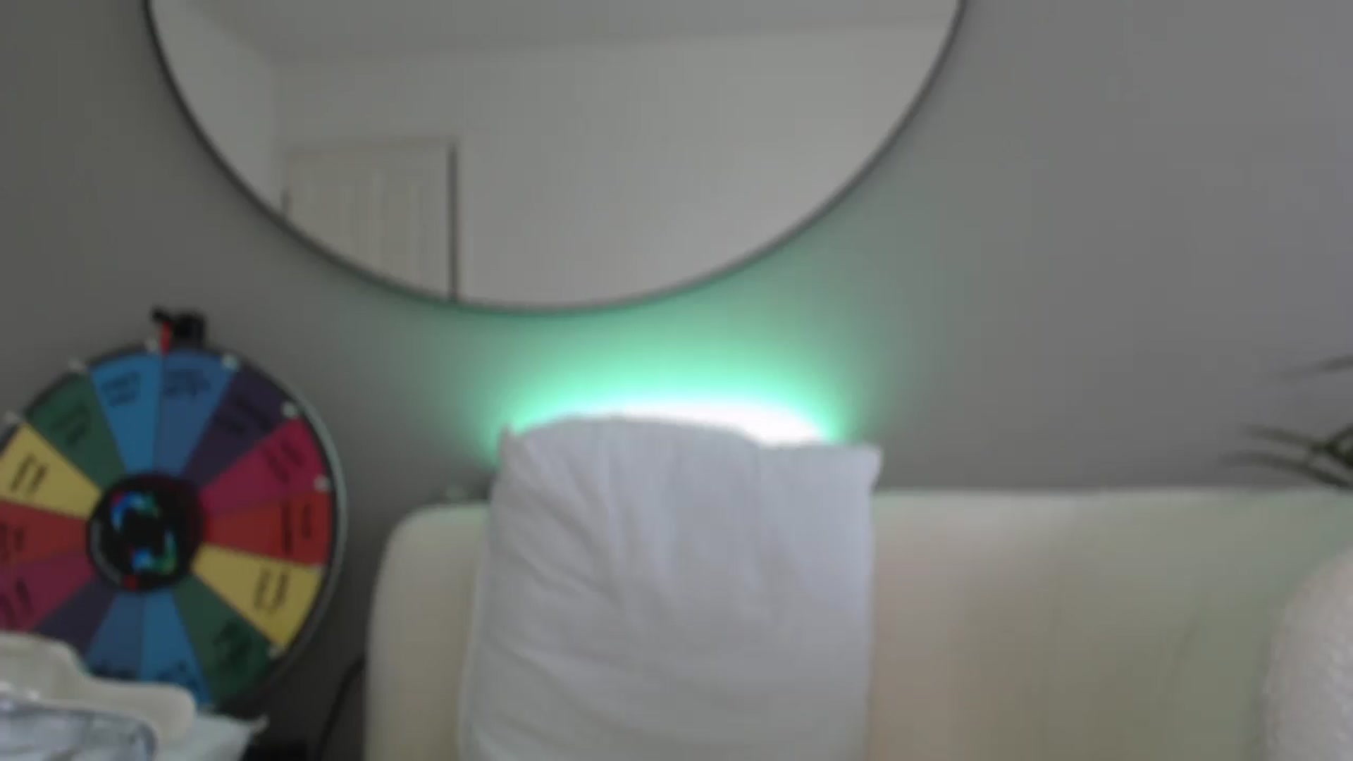 Gallery image thumbnail from Stormi_Mack_x's myfreecams stream on, 08/18/2024, 08:38 image 12 of 20
