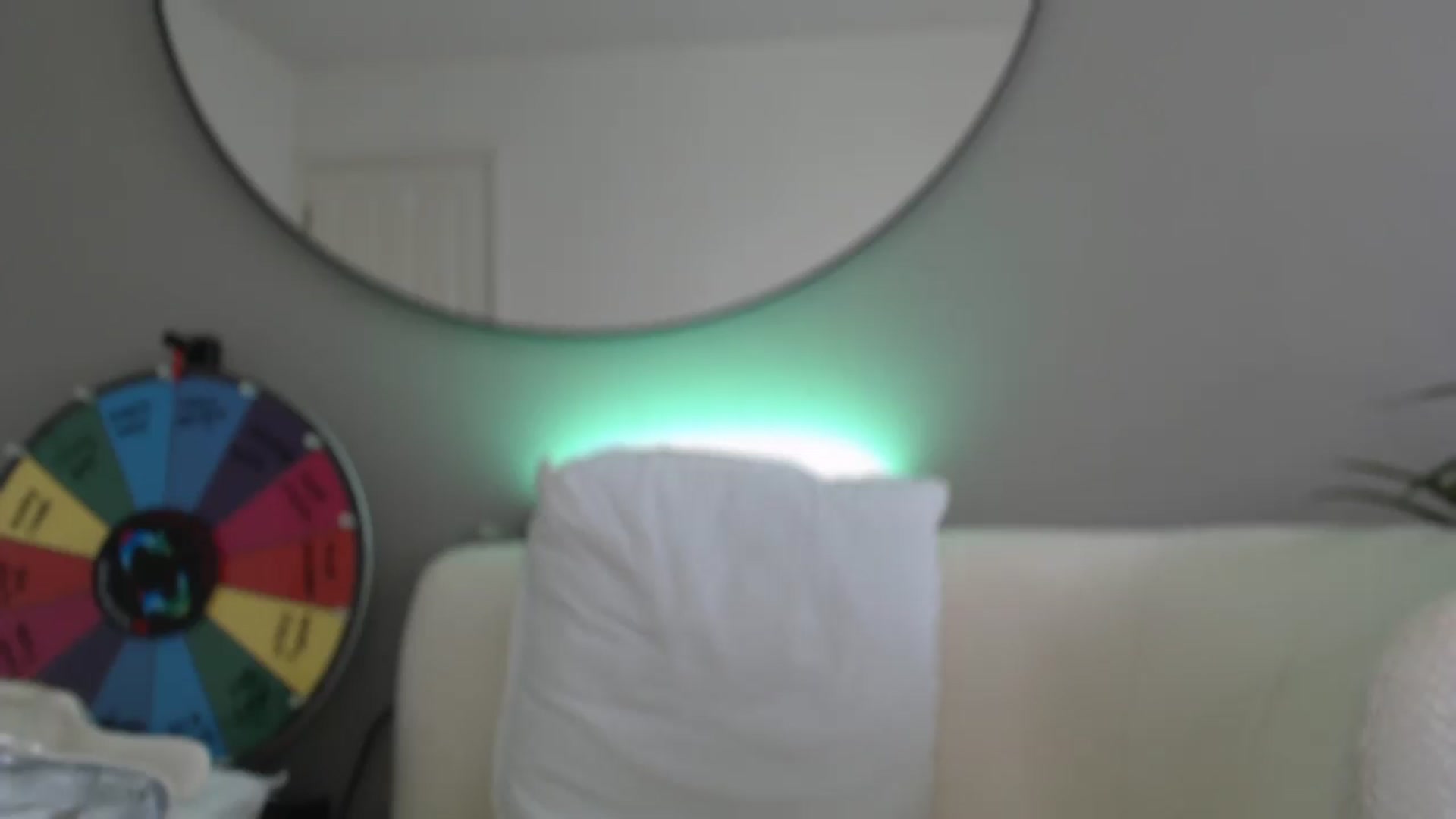 Gallery image thumbnail from Stormi_Mack_x's myfreecams stream on, 08/18/2024, 08:38 image 11 of 20