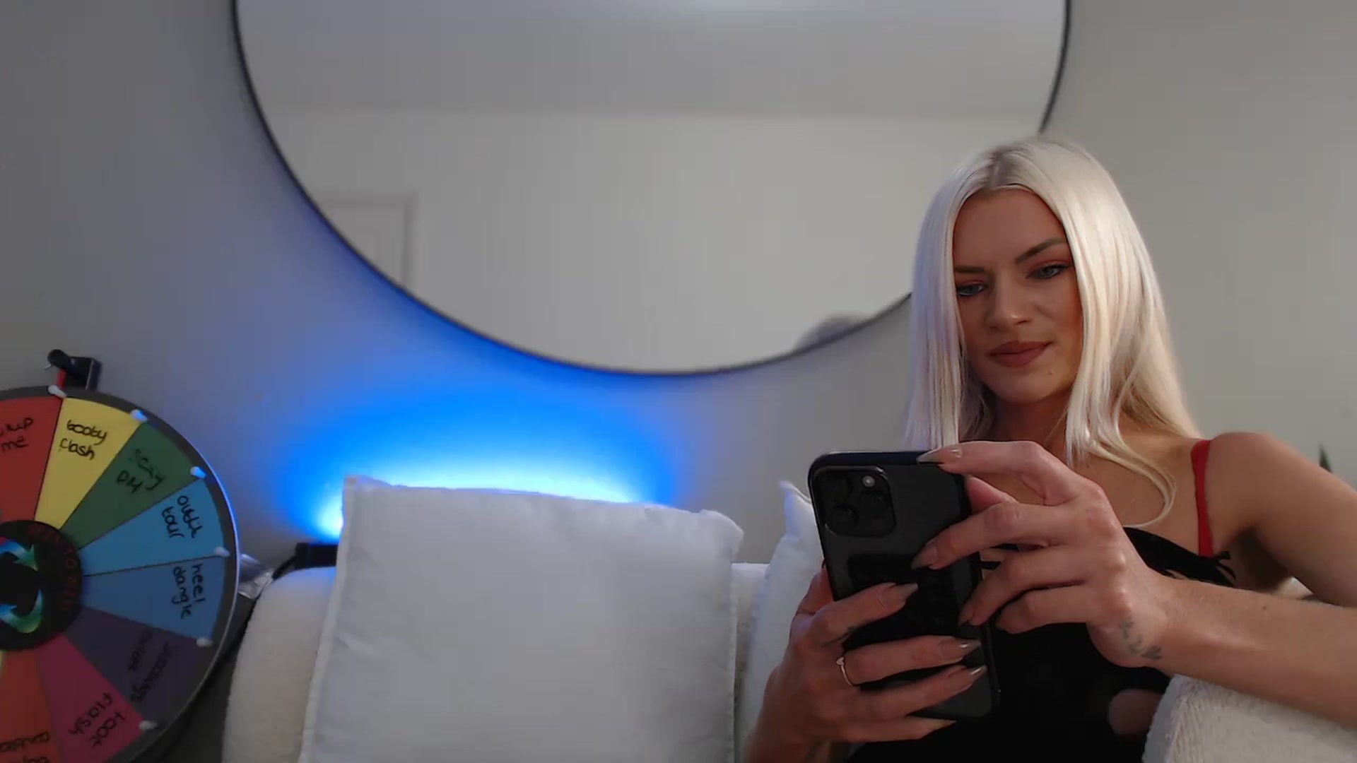 Gallery image thumbnail from Stormi_Mack_x's myfreecams stream on, 08/28/2024, 15:06 image 4 of 20