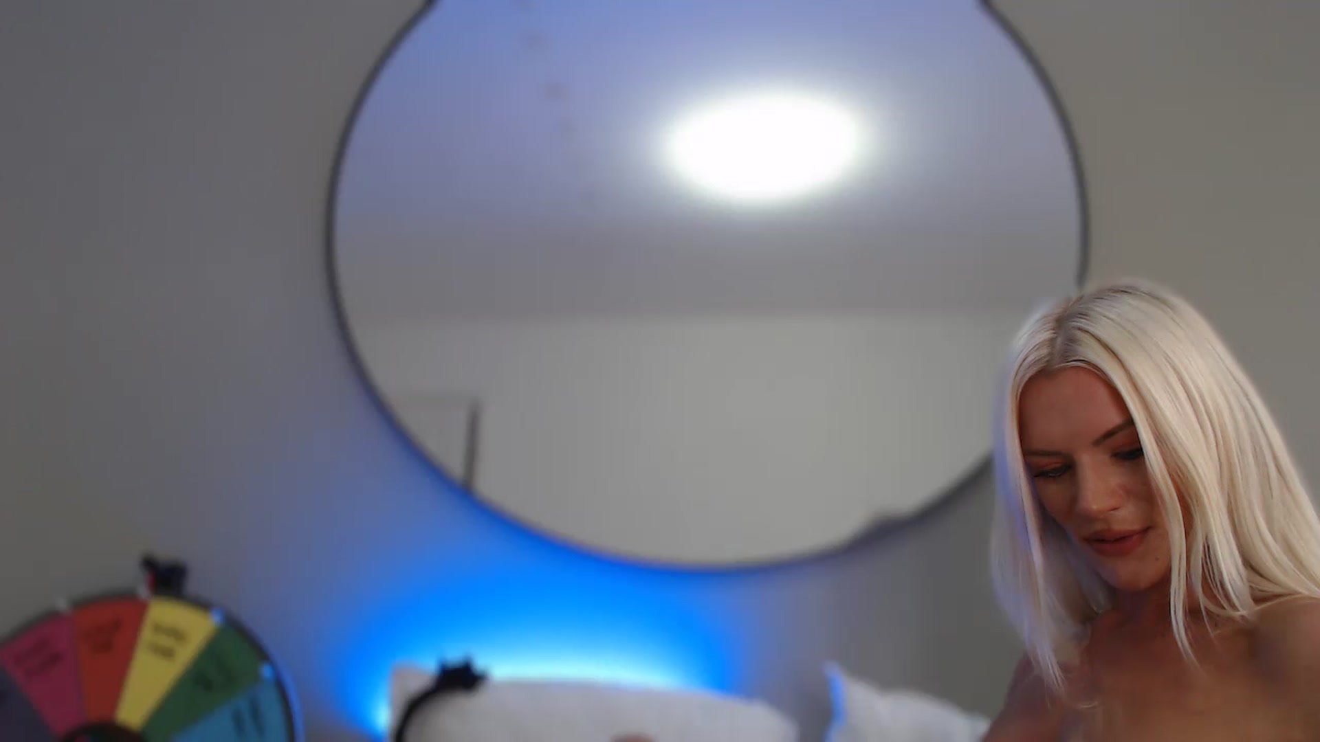 Gallery image thumbnail from Stormi_Mack_x's myfreecams stream on, 08/28/2024, 16:30 image 4 of 20