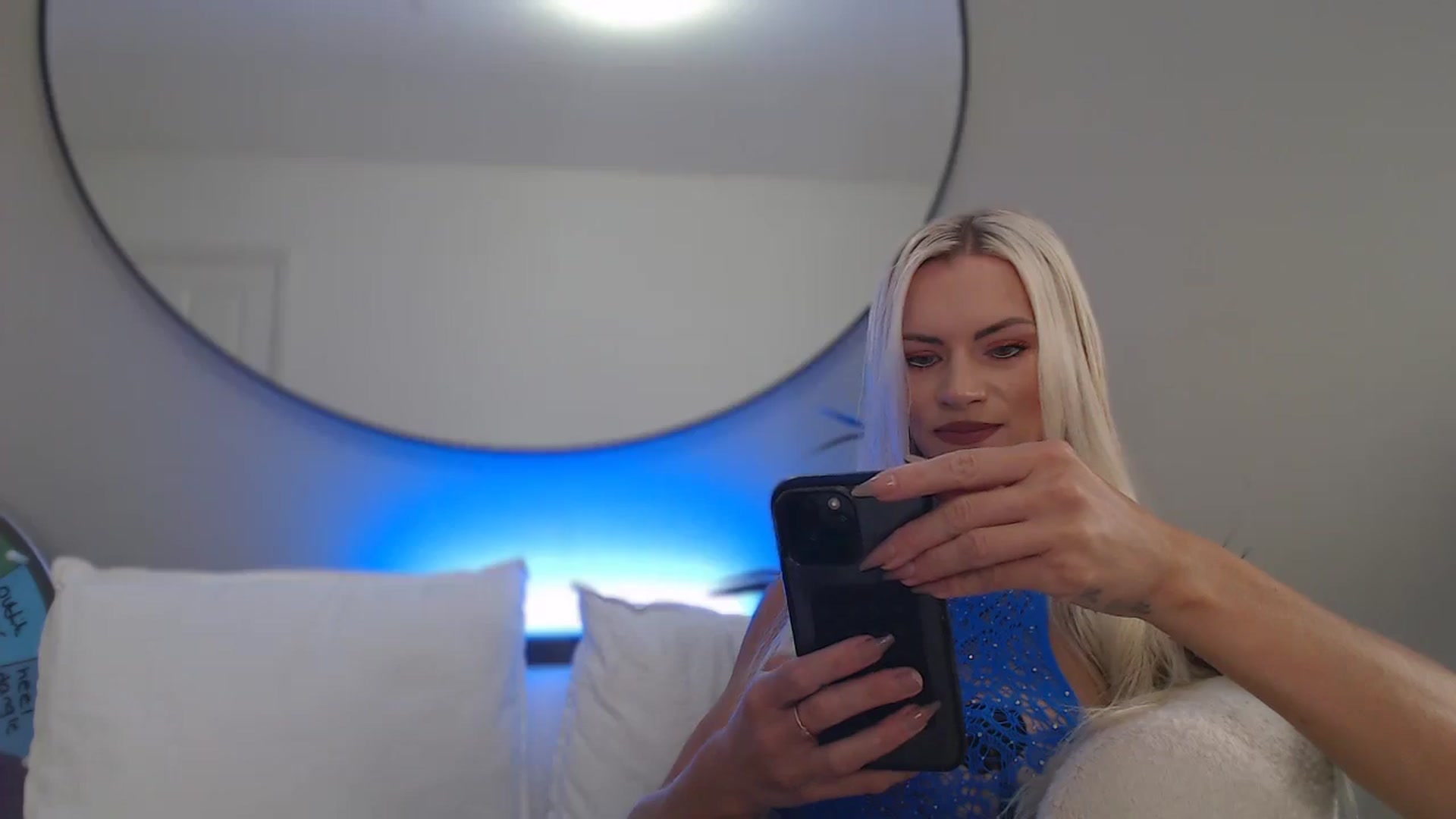 Gallery image thumbnail from Stormi_Mack_x's myfreecams stream on, 09/01/2024, 08:03 image 10 of 20