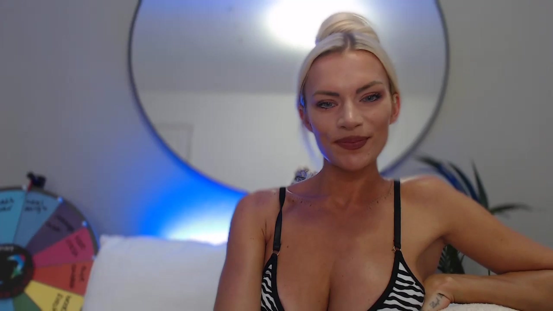 Gallery image thumbnail from Stormi_Mack_x's myfreecams stream on, 09/05/2024, 17:40 image 19 of 20