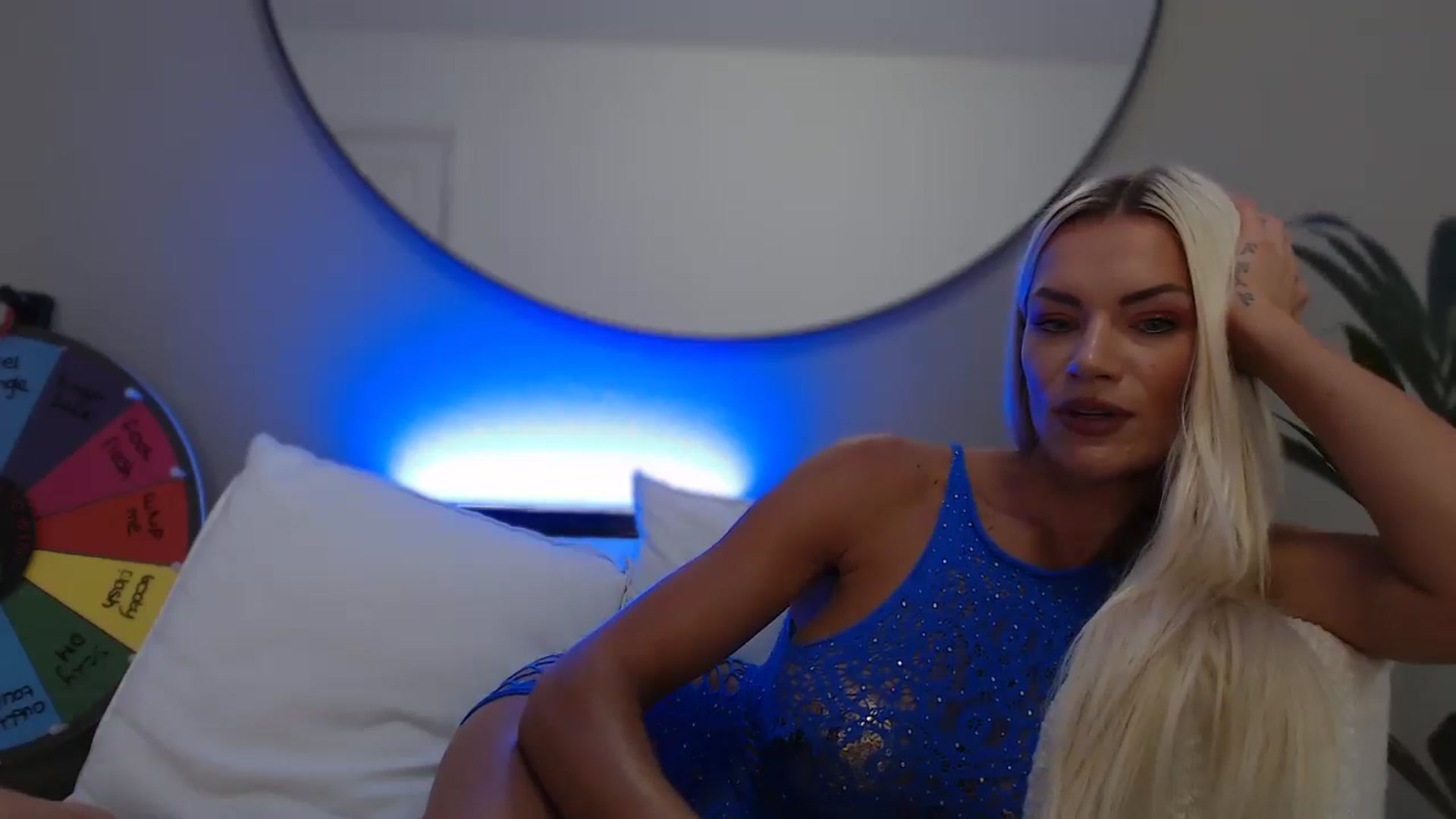 Gallery image thumbnail from Stormi_Mack_x's myfreecams stream on, 09/23/2024, 16:08 image 9 of 20