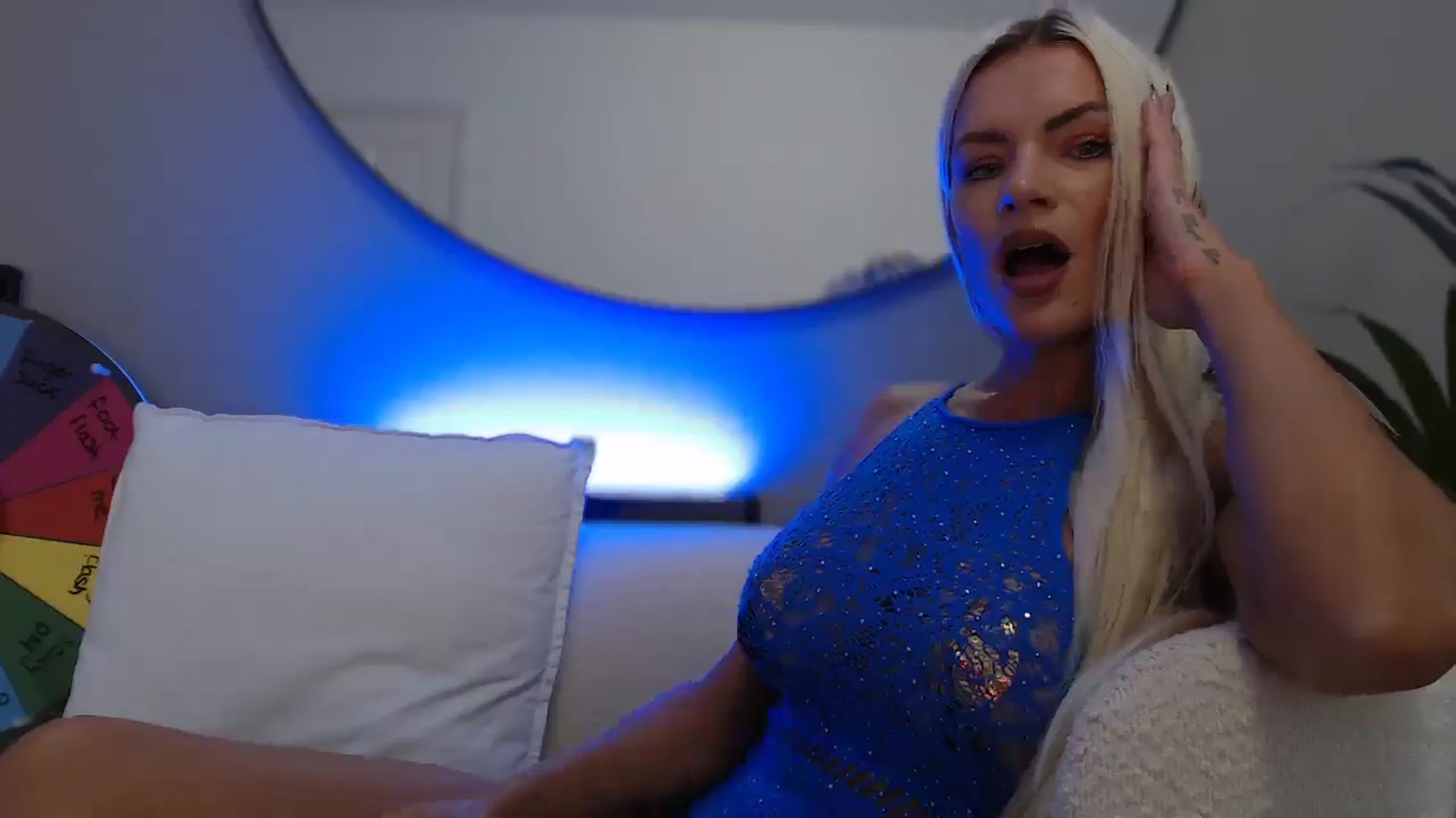 Gallery image thumbnail from Stormi_Mack_x's myfreecams stream on, 09/23/2024, 17:04 image 8 of 20