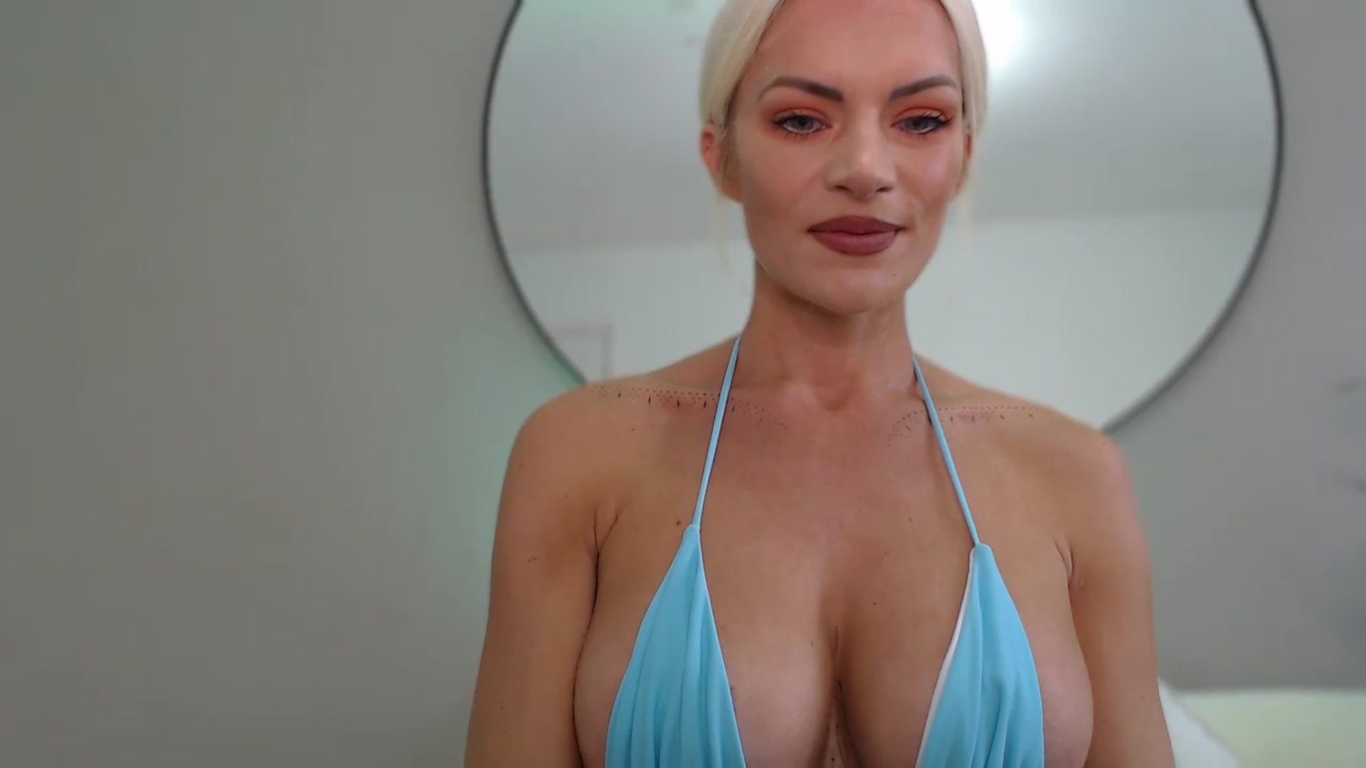 Gallery image thumbnail from Stormi_Mack_x's myfreecams stream on, 10/13/2024, 08:40 image 17 of 20