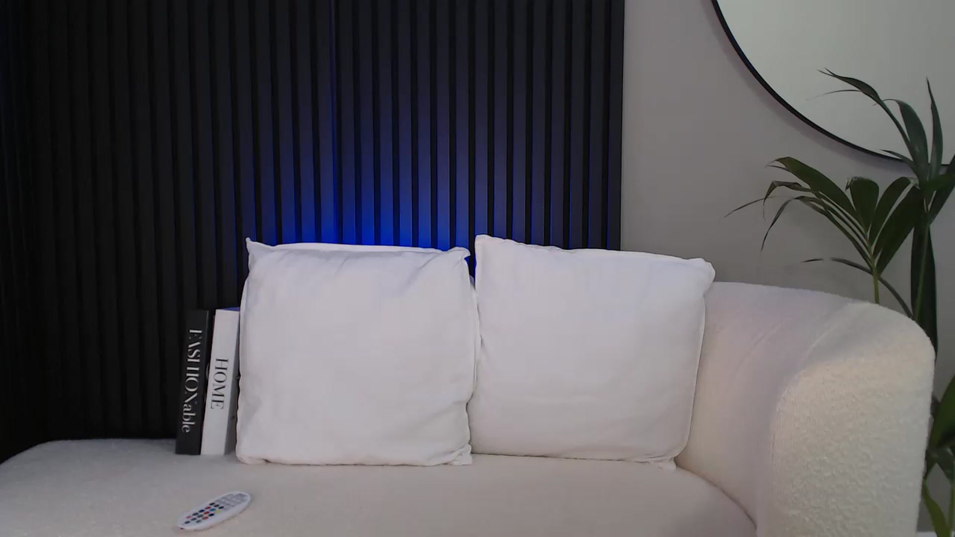 Gallery image thumbnail from Stormi_Mack_x's myfreecams stream on, 10/28/2024, 14:23 image 12 of 20