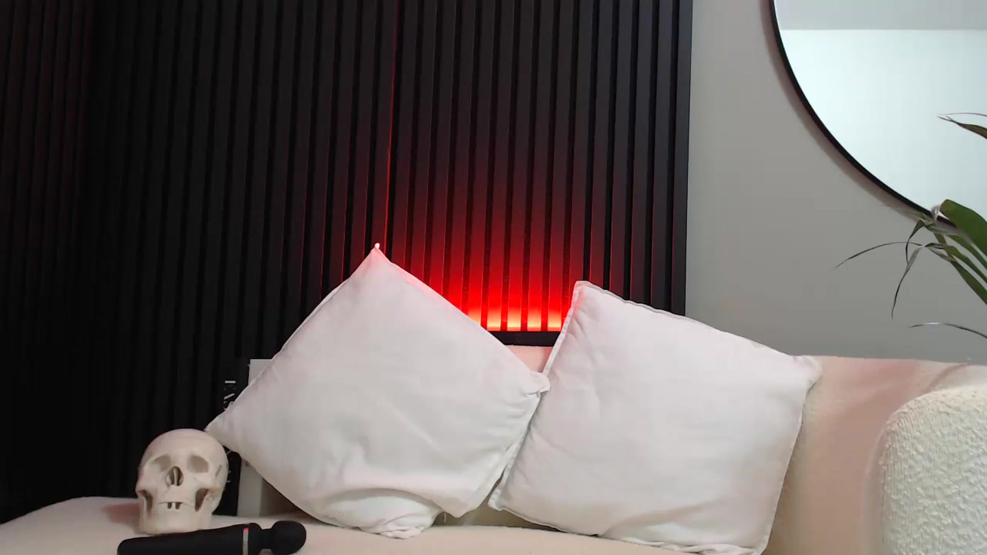 Gallery image thumbnail from Stormi_Mack_x's myfreecams stream on, 11/01/2024, 19:13 image 16 of 20