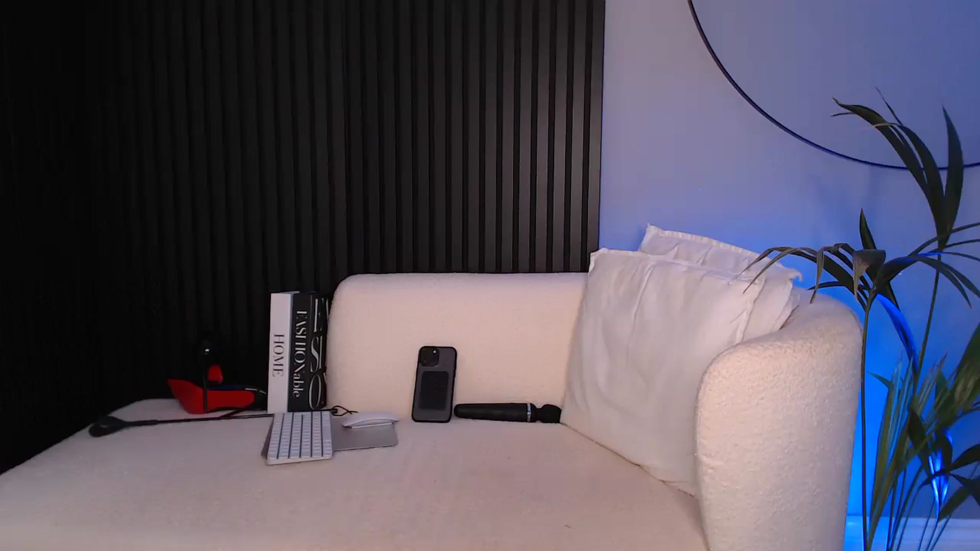Gallery image thumbnail from Stormi_Mack_x's myfreecams stream on, 02/27/2025, 17:44 image 2 of 20