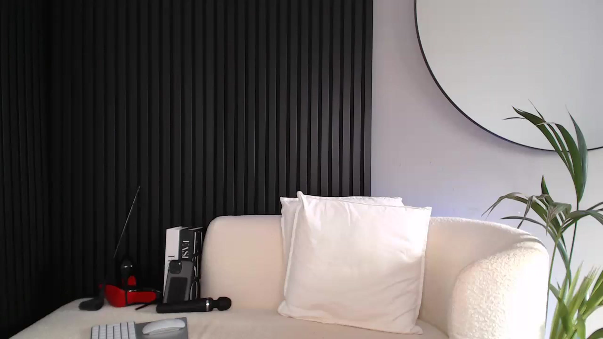 Gallery image thumbnail from Stormi_Mack_x's myfreecams stream on, 03/06/2025, 12:59 image 3 of 20