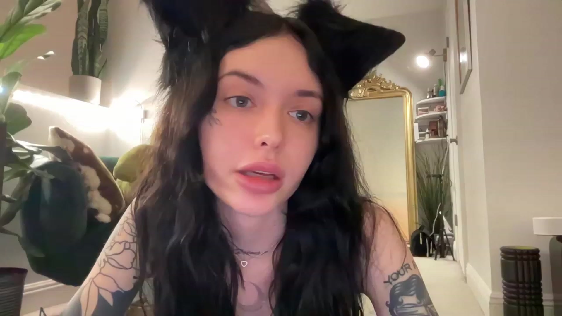 Gallery image thumbnail from Stormy's myfreecams stream on, 12/30/2022, 24:04 image 18 of 20