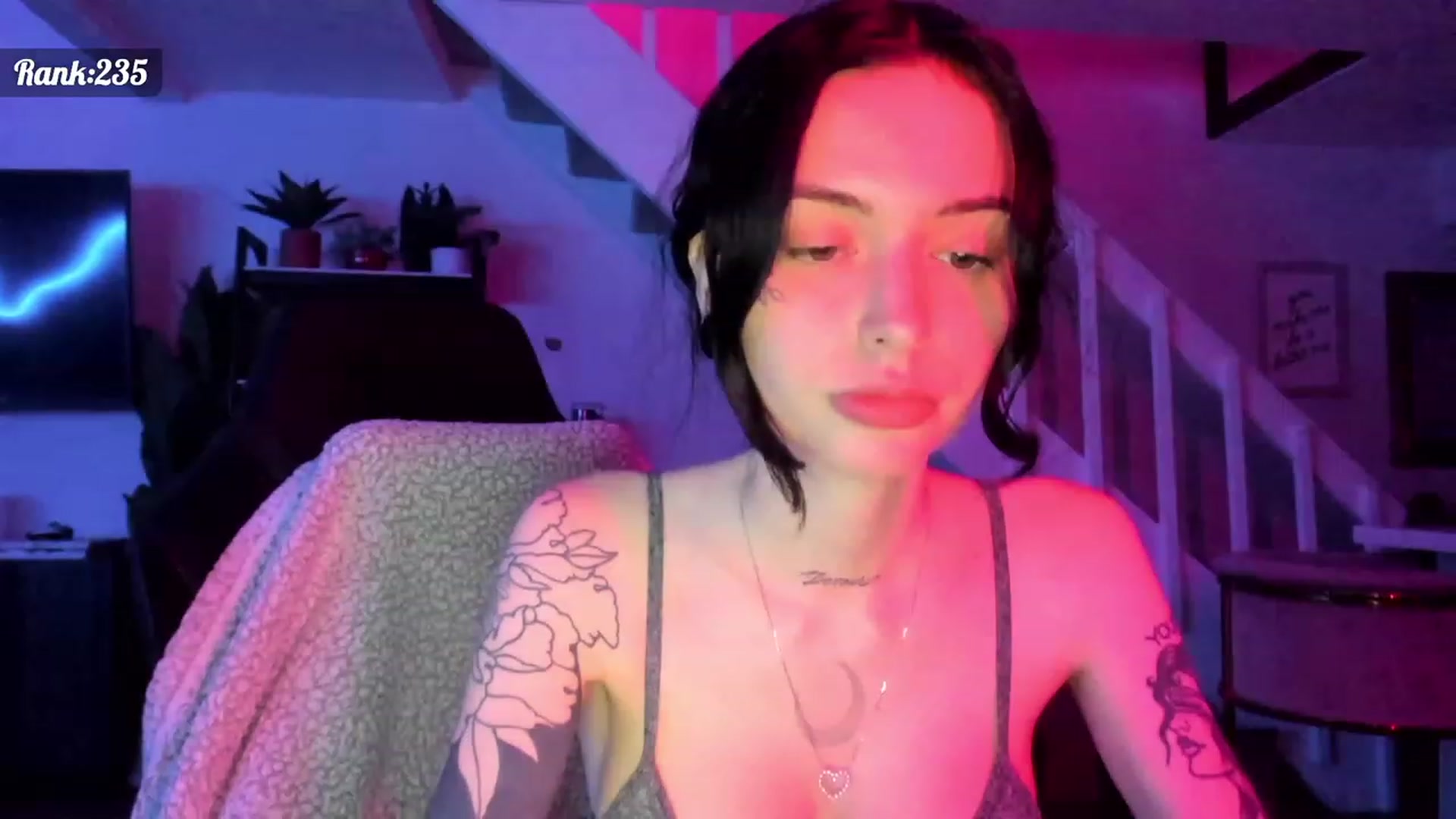 Gallery image thumbnail from Stormy's myfreecams stream on, 02/10/2023, 06:12 image 19 of 20
