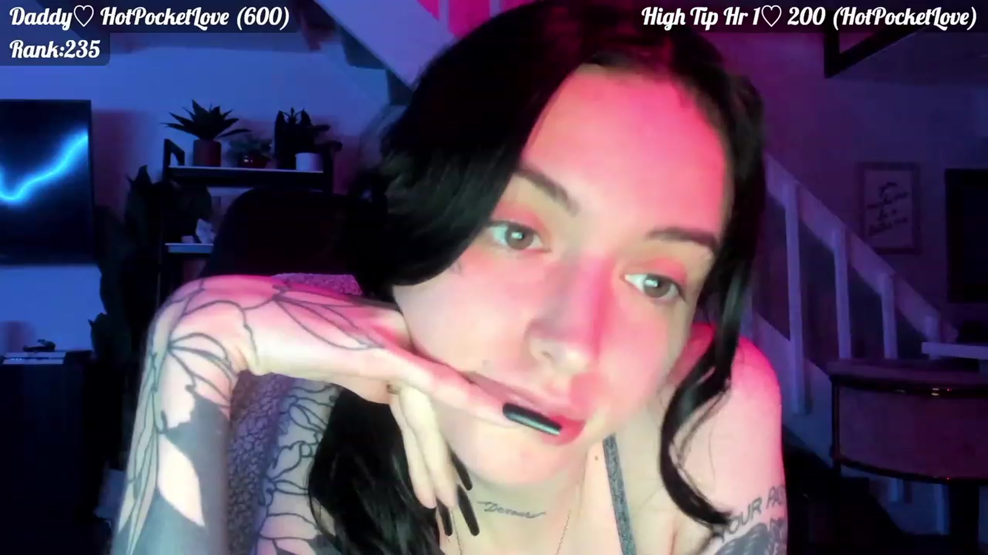 Gallery image thumbnail from Stormy's myfreecams stream on, 02/10/2023, 06:12 image 17 of 20