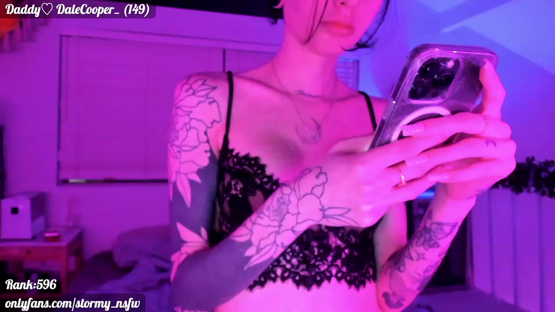 Gallery image thumbnail from Stormy's myfreecams stream on, 02/19/2023, 04:22 image 5 of 20