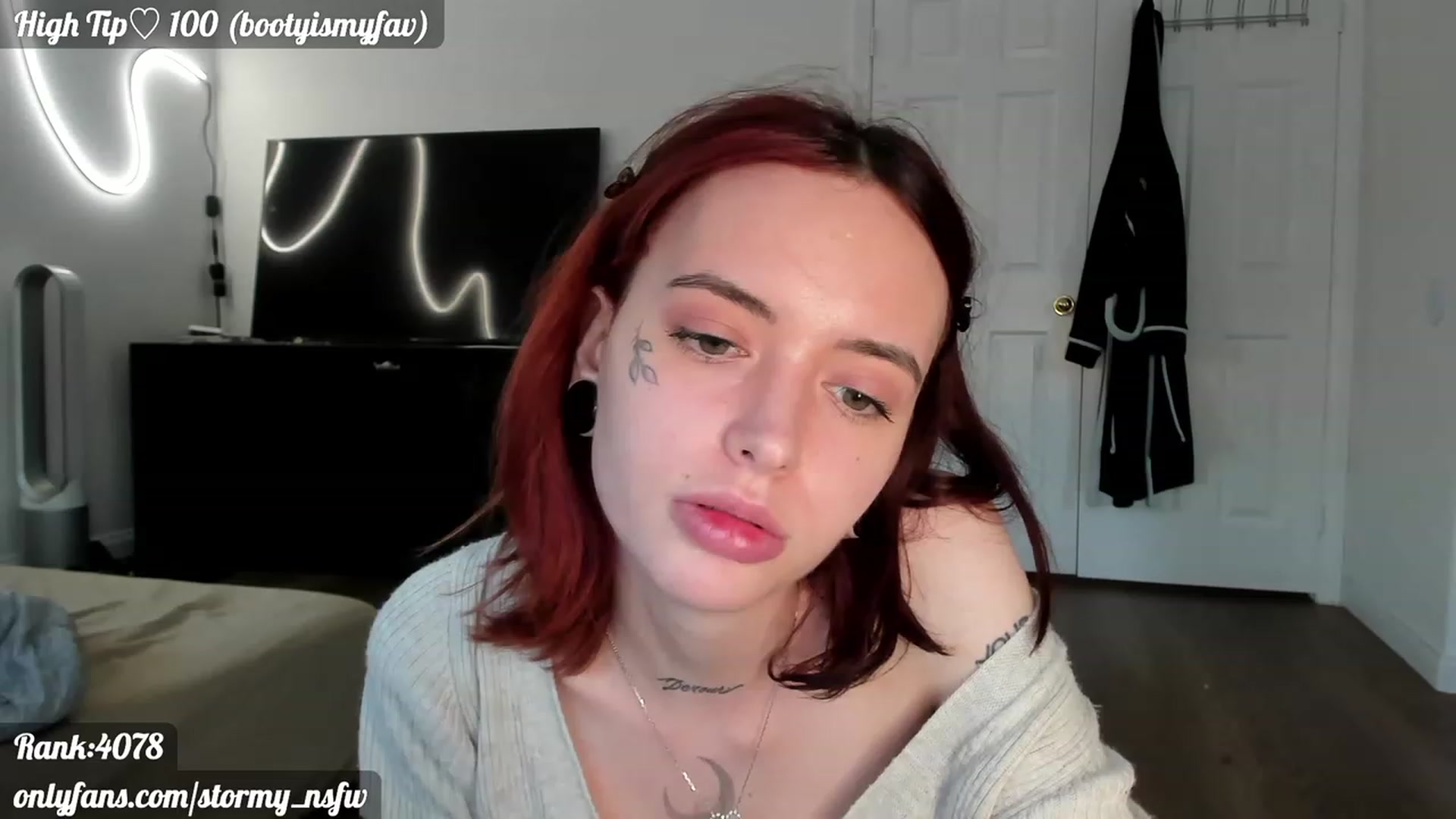 Gallery image thumbnail from Stormy's myfreecams stream on, 05/12/2023, 02:34 image 2 of 20