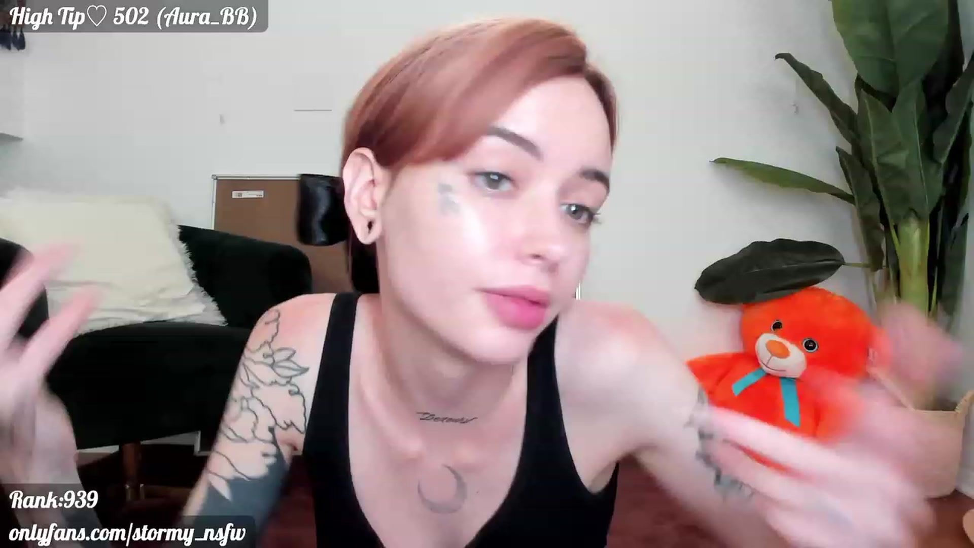 Gallery image thumbnail from Stormy's myfreecams stream on, 06/30/2023, 01:51 image 6 of 20
