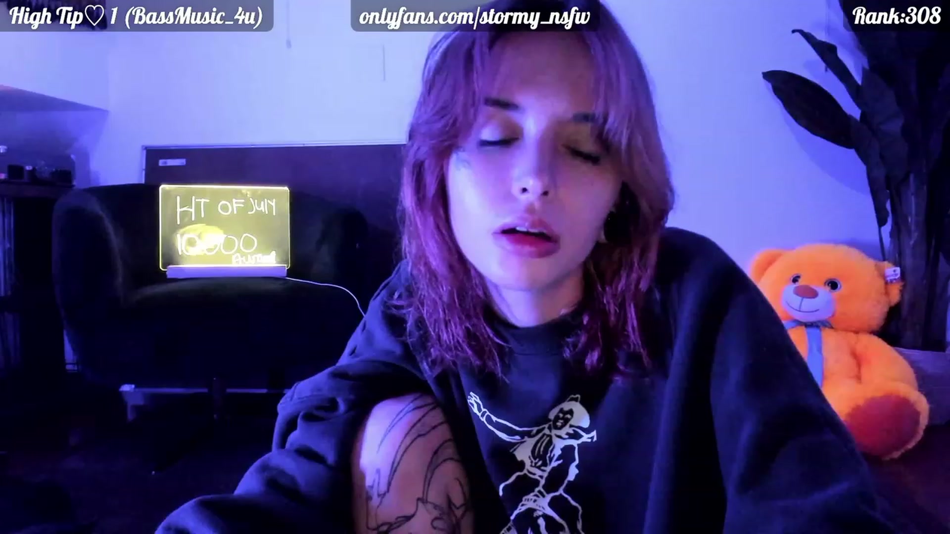 Gallery image thumbnail from Stormy's myfreecams stream on, 07/12/2023, 06:03 image 7 of 20