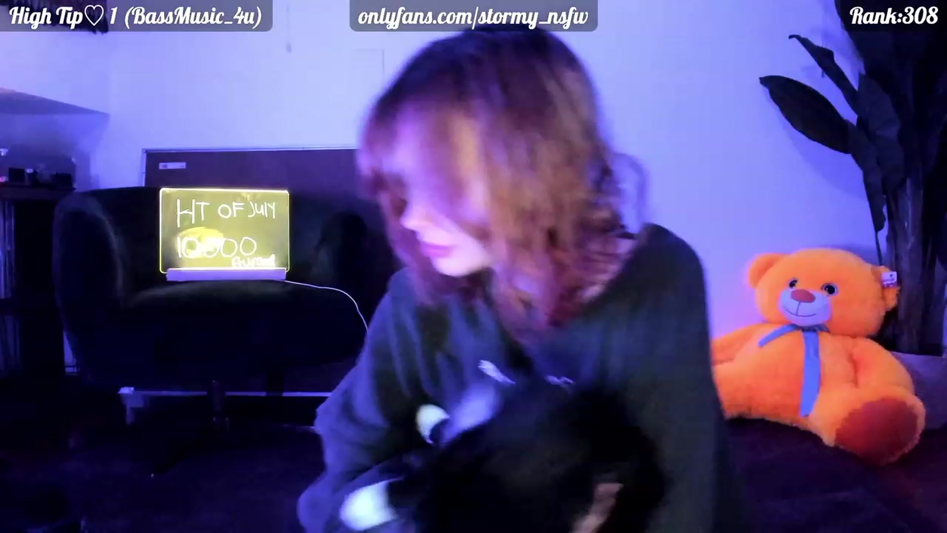 Gallery image thumbnail from Stormy's myfreecams stream on, 07/12/2023, 06:03 image 10 of 20