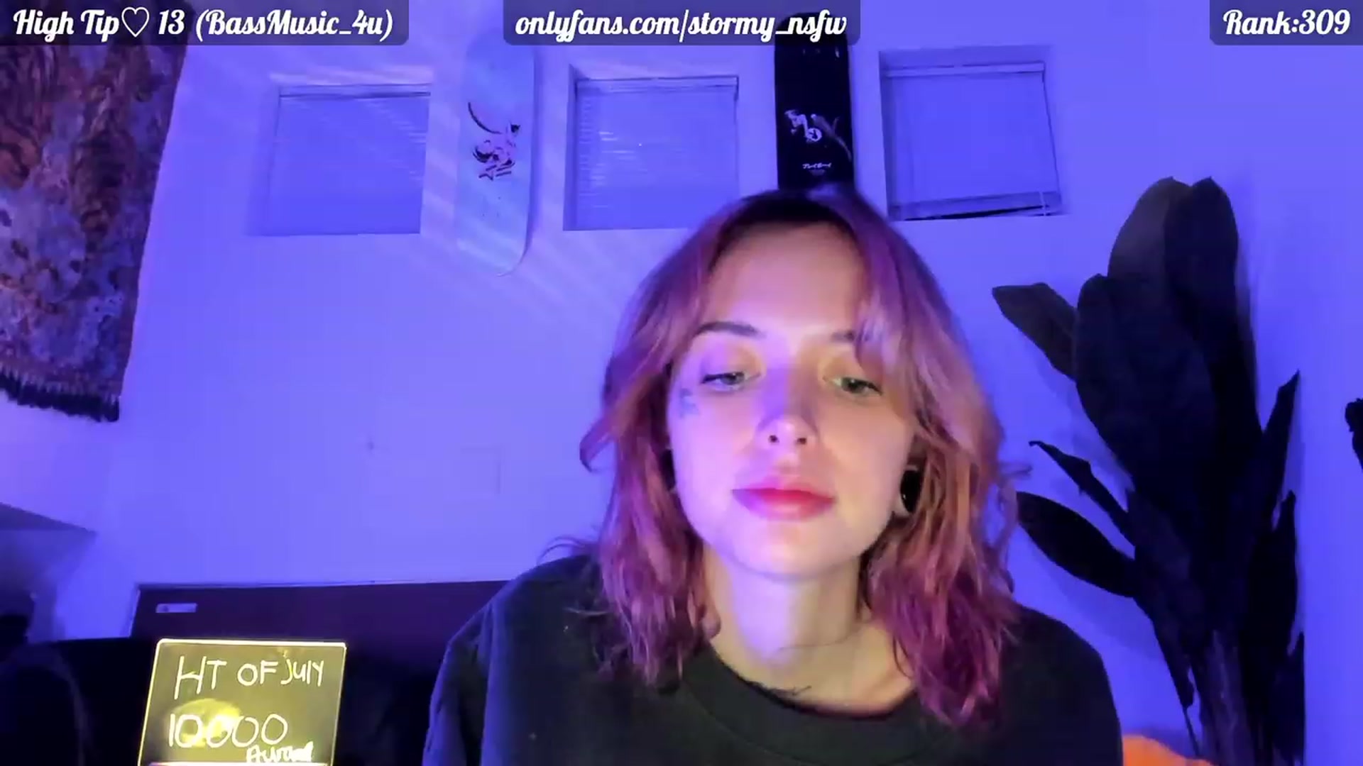 Gallery image thumbnail from Stormy's myfreecams stream on, 07/12/2023, 06:03 image 13 of 20