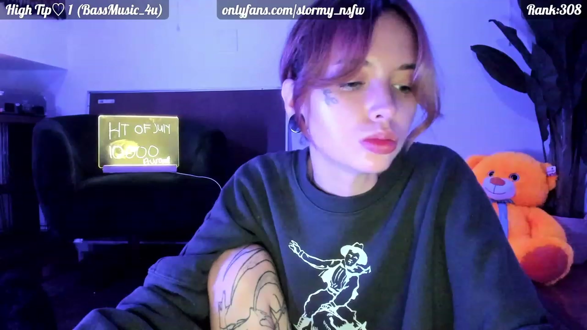 Gallery image thumbnail from Stormy's myfreecams stream on, 07/12/2023, 06:03 image 3 of 20