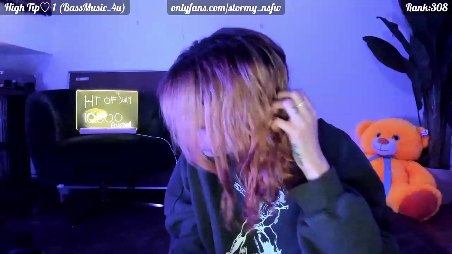 Gallery image thumbnail from Stormy's myfreecams stream on, 07/12/2023, 06:03 image 8 of 20