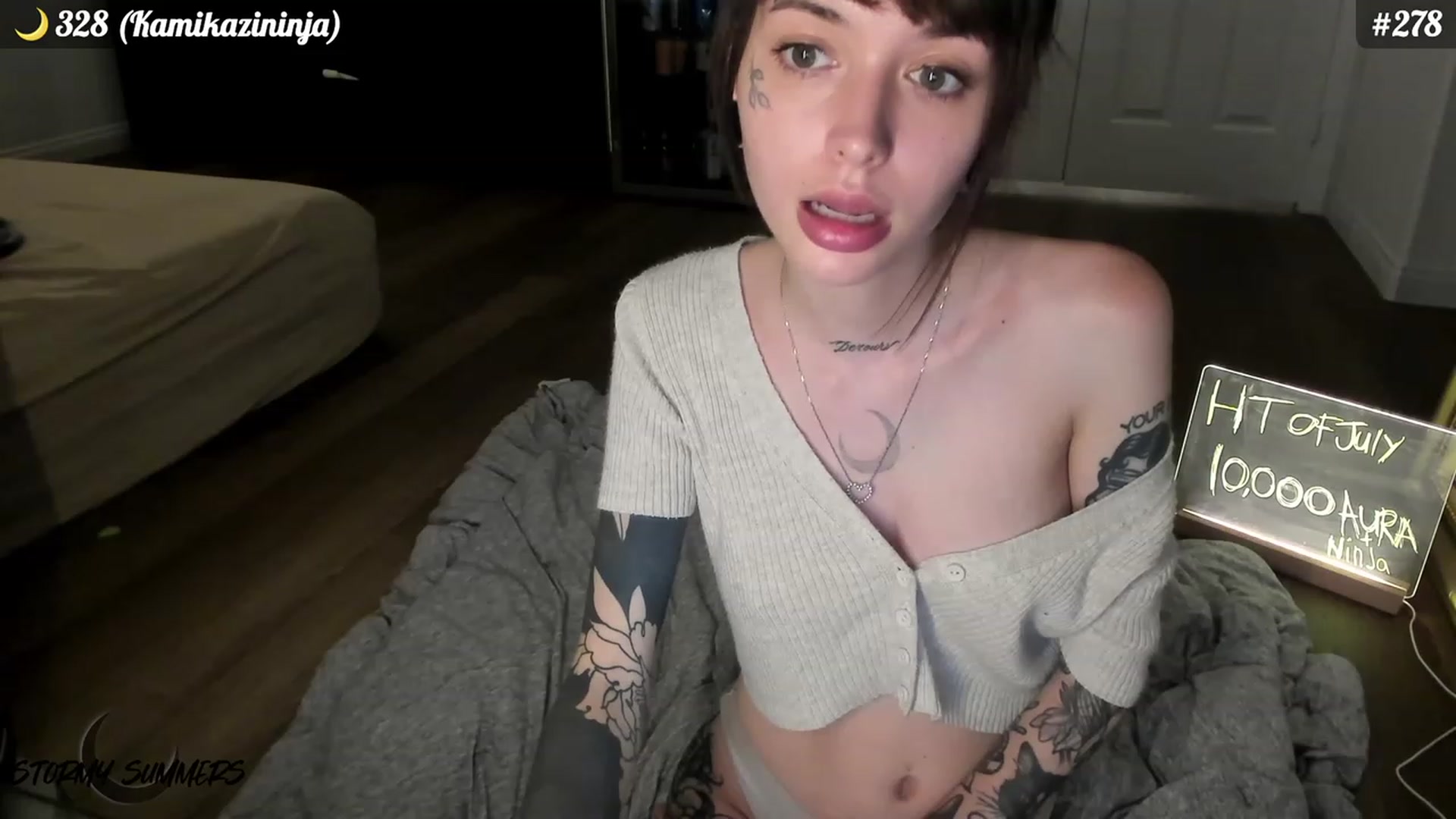 Gallery image thumbnail from Stormy's myfreecams stream on, 07/22/2023, 04:54 image 17 of 20