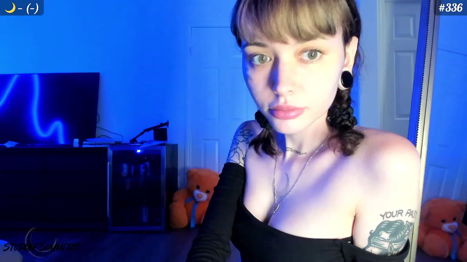 Gallery image thumbnail from Stormy's myfreecams stream on, 07/25/2023, 05:03 image 2 of 20