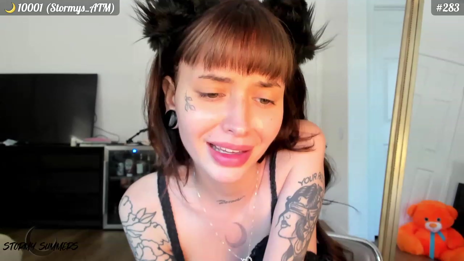 Gallery image thumbnail from Stormy's myfreecams stream on, 07/27/2023, 24:16 image 13 of 20