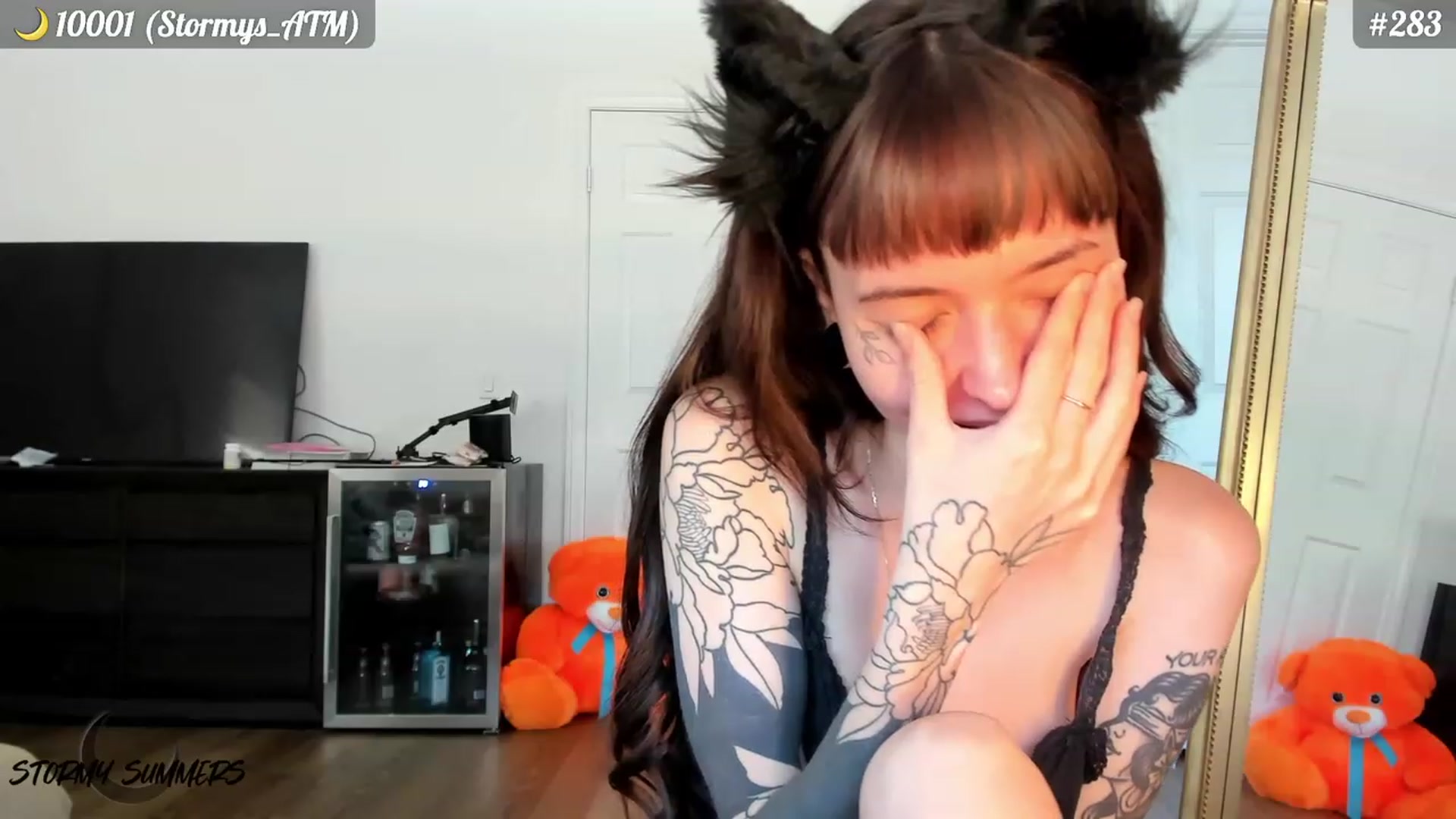 Gallery image thumbnail from Stormy's myfreecams stream on, 07/27/2023, 24:16 image 14 of 20