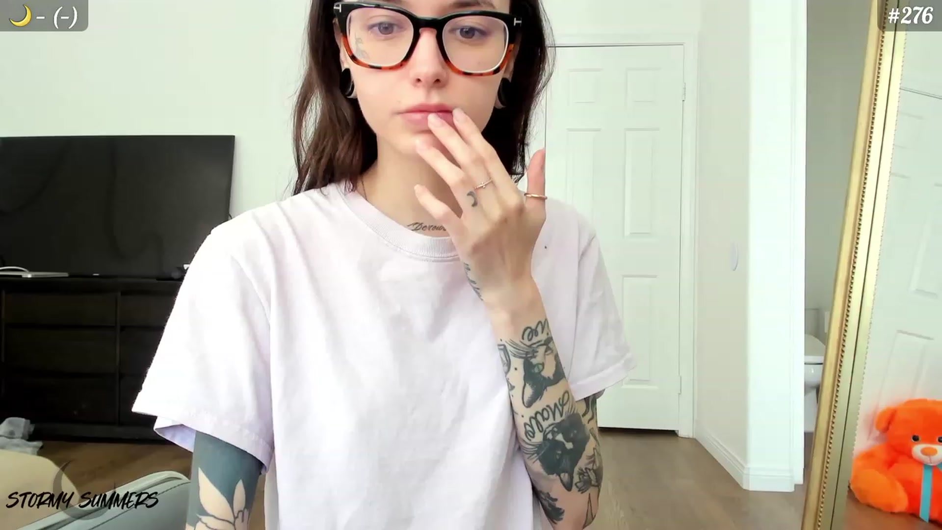 Gallery image thumbnail from Stormy's myfreecams stream on, 07/27/2023, 16:54 image 8 of 20