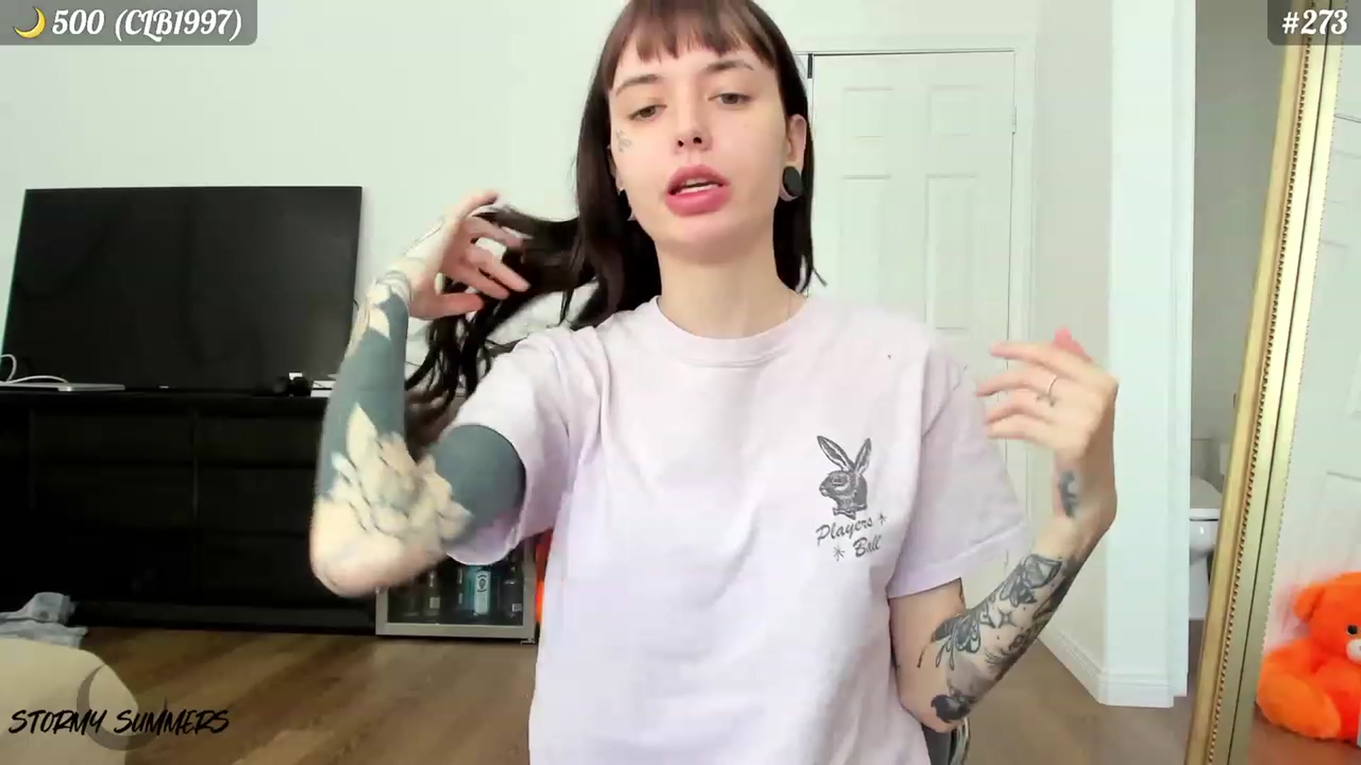 Gallery image thumbnail from Stormy's myfreecams stream on, 07/27/2023, 17:34 image 5 of 20