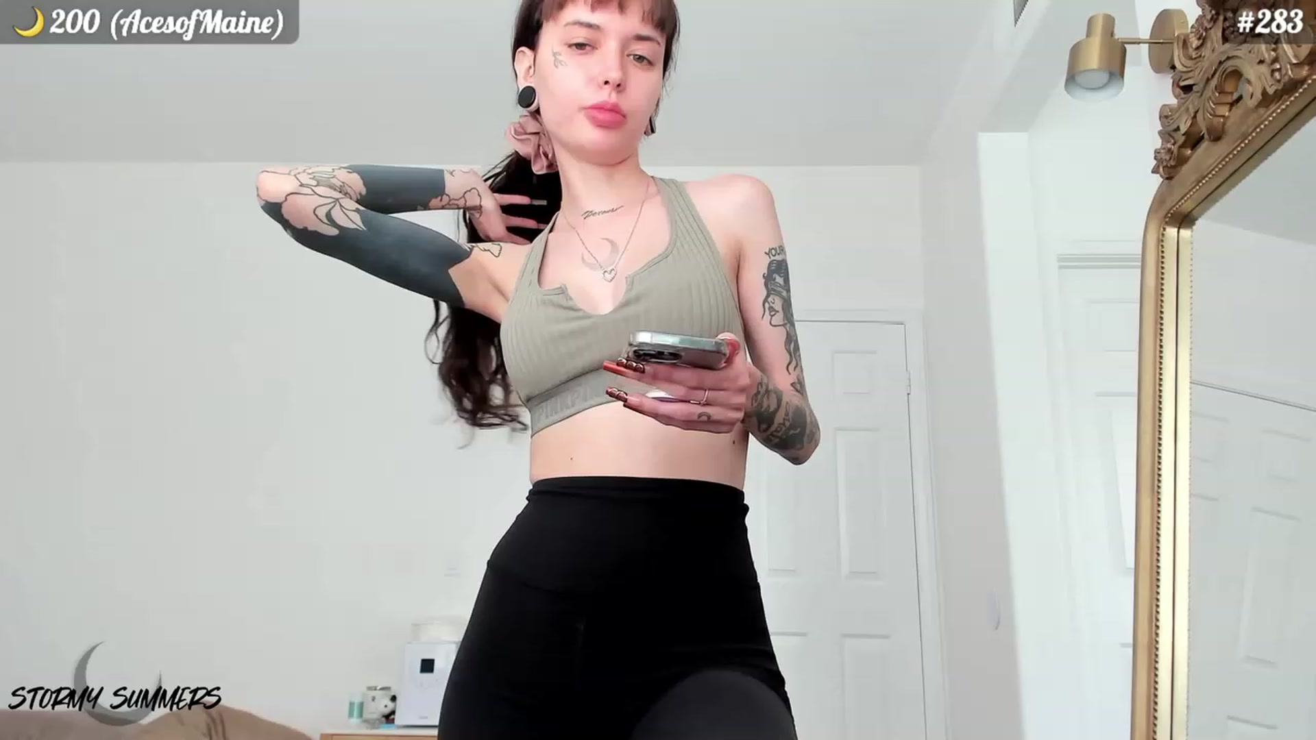Gallery image thumbnail from Stormy's myfreecams stream on, 07/31/2023, 17:43 image 11 of 20