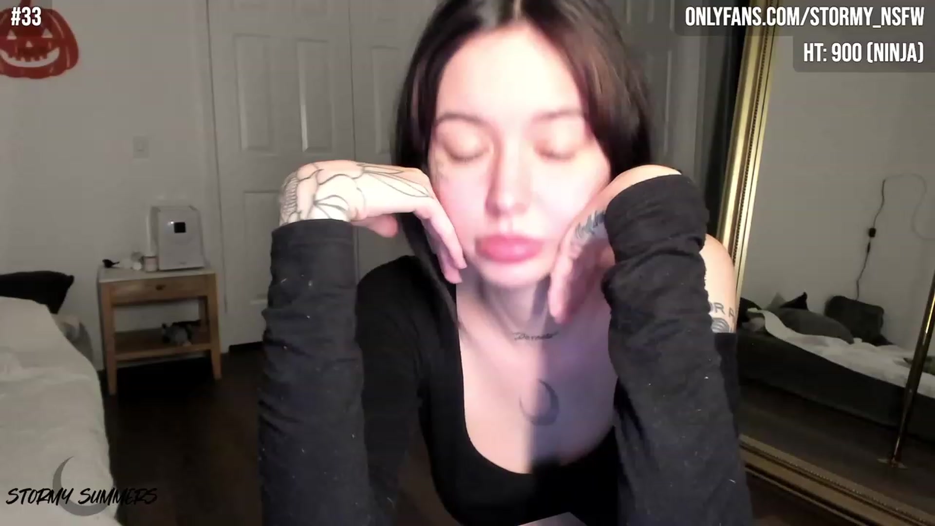 Gallery image thumbnail from Stormy's myfreecams stream on, 10/11/2023, 03:34 image 9 of 20