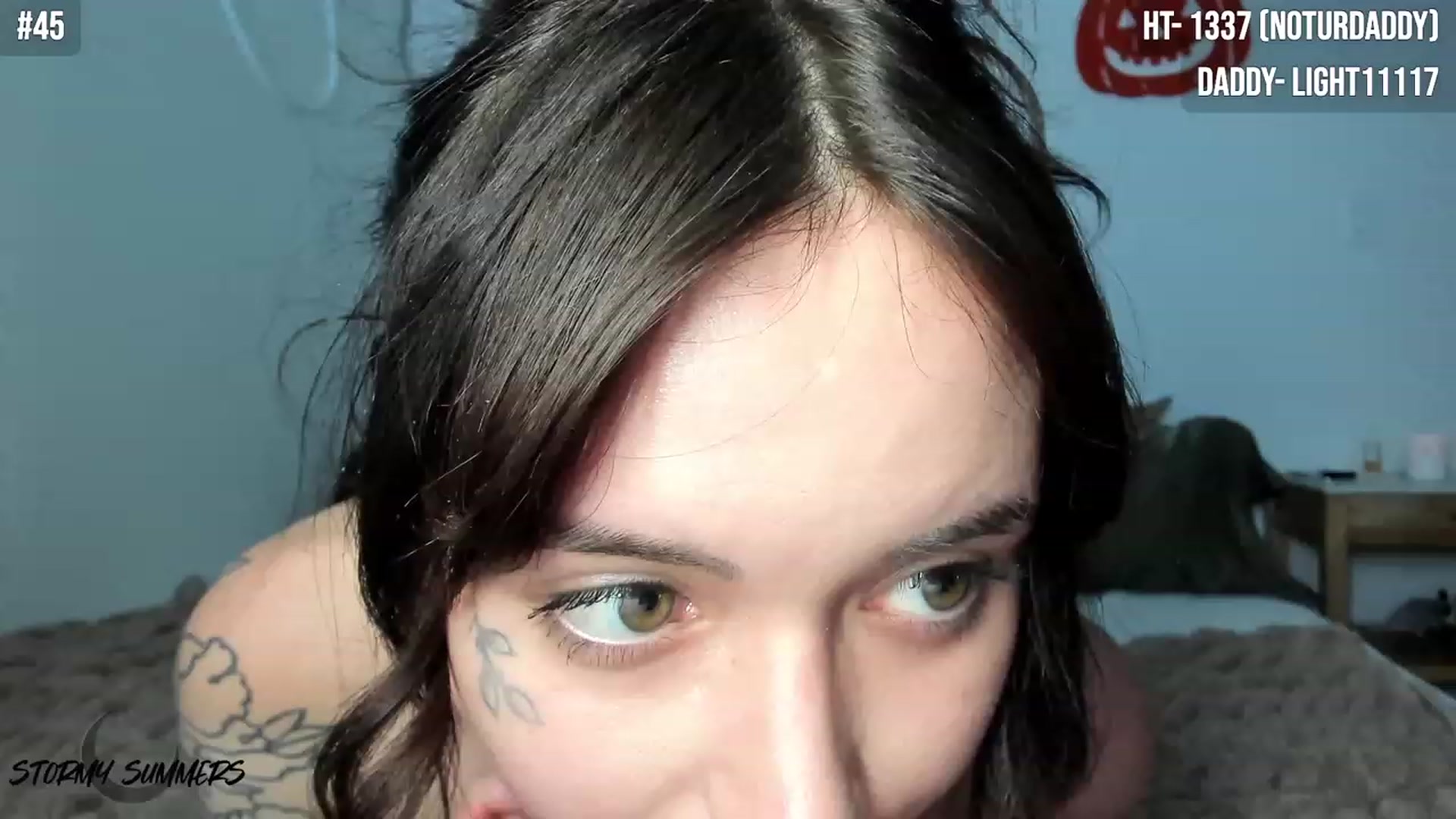 Gallery image thumbnail from Stormy's myfreecams stream on, 10/19/2023, 08:28 image 14 of 20